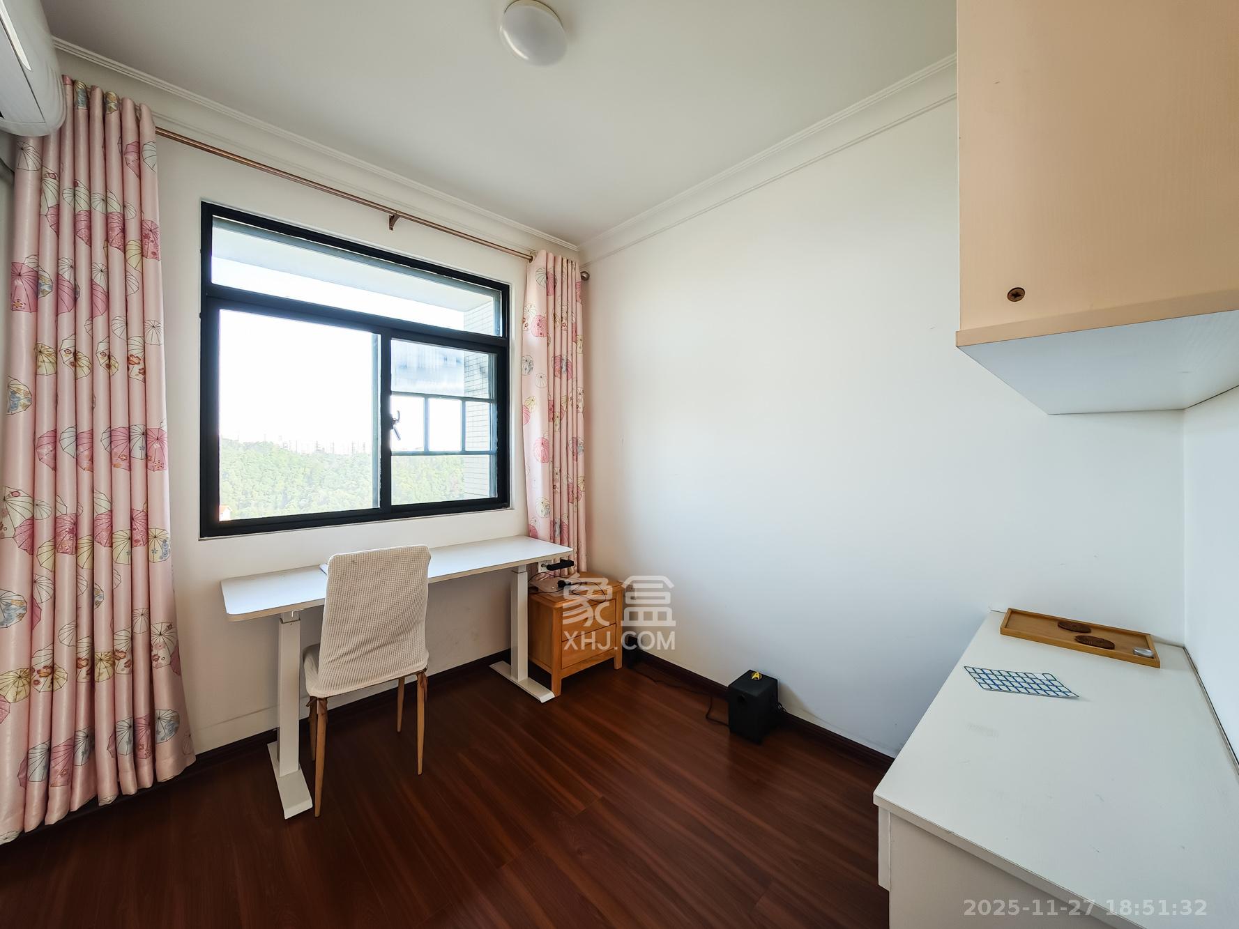 幸福考拉789 3室2厅2卫 79.0万 幸福考拉789 3室2厅2卫 79.0万卧室