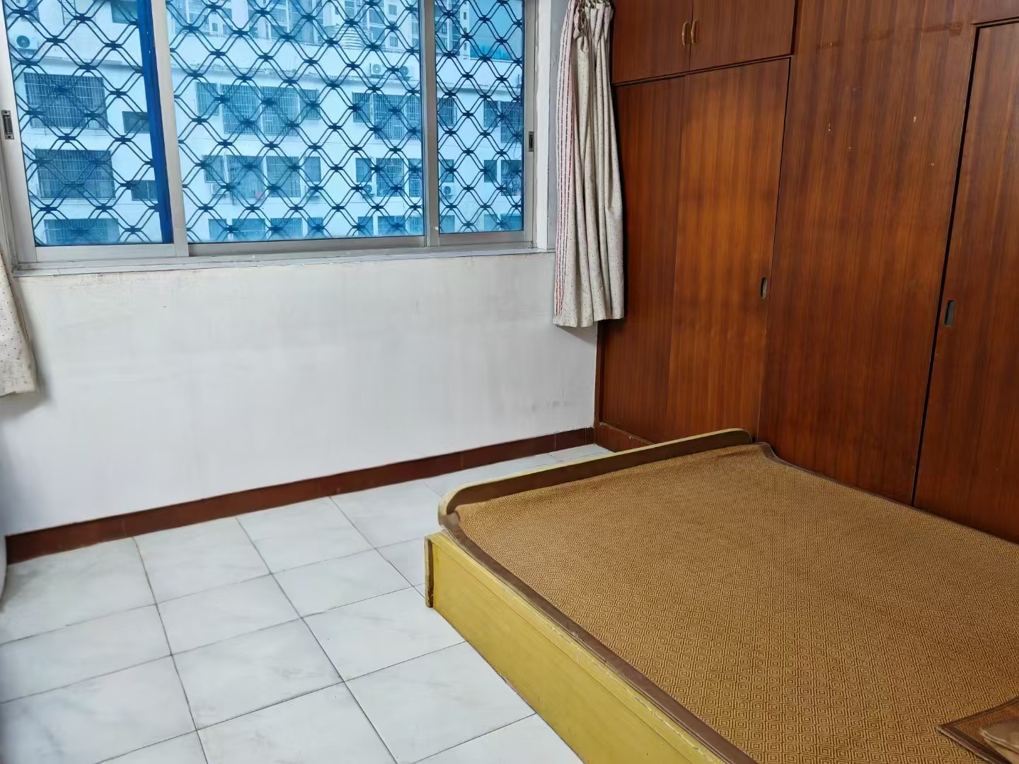 椰树小区  2室1厅1卫    1700.0元/月室内图