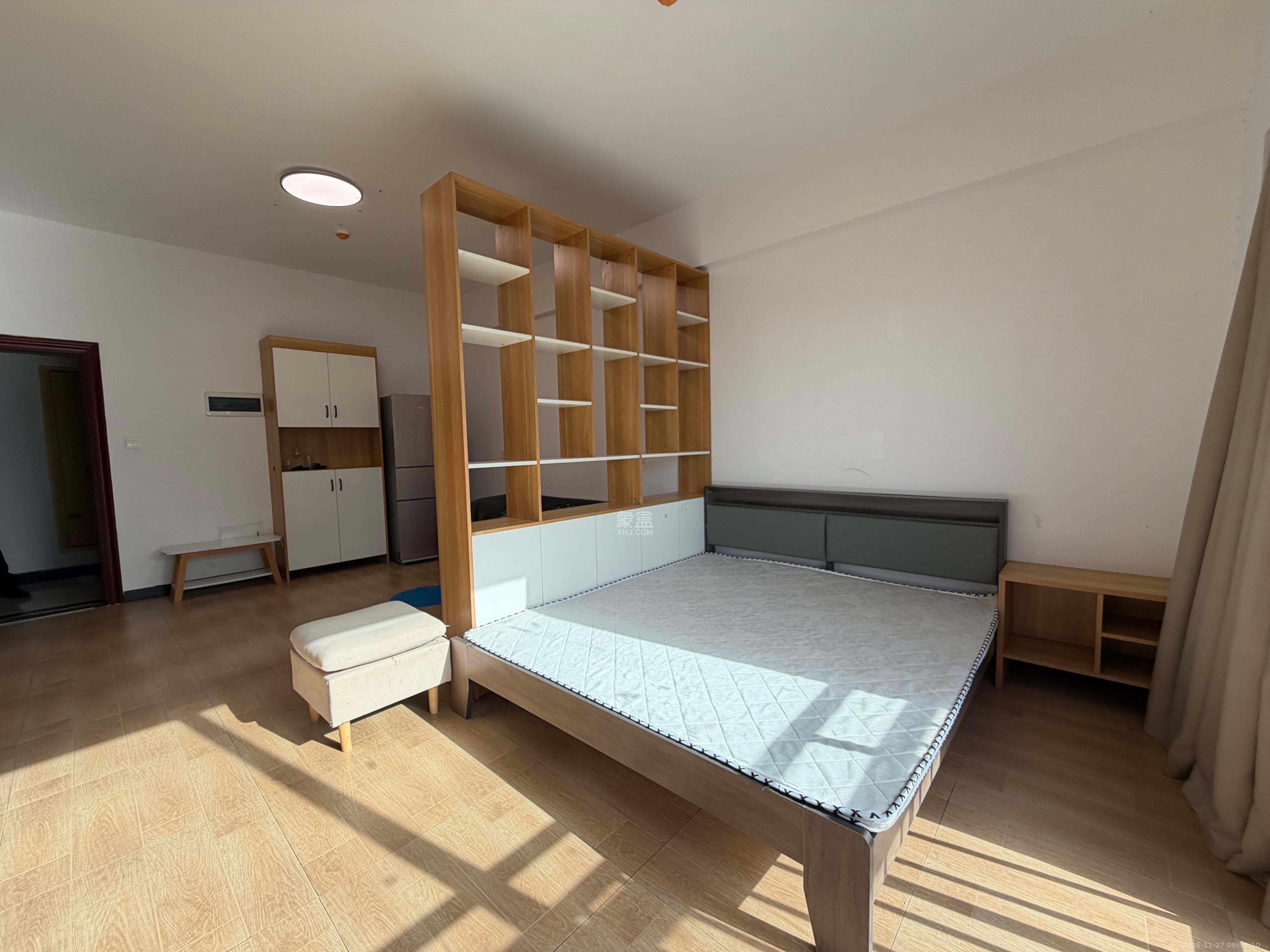 V领寓（岭南家园）  1室1厅1卫    1500.0元/月室内图