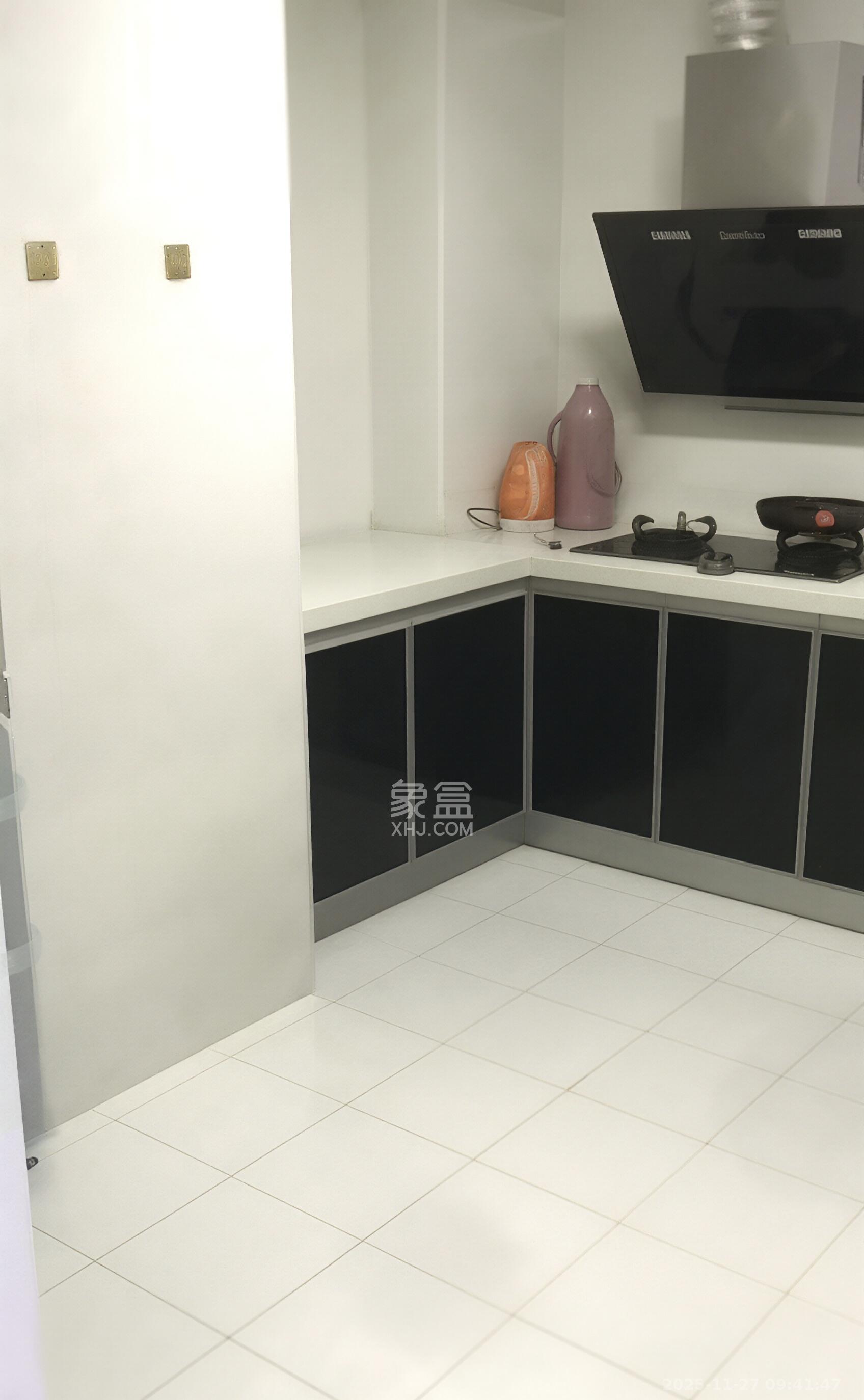 金轮星光名座 2室1厅1卫 2000.0元/月 金轮星光名座 2室1厅1卫 2000.0元/月室内图