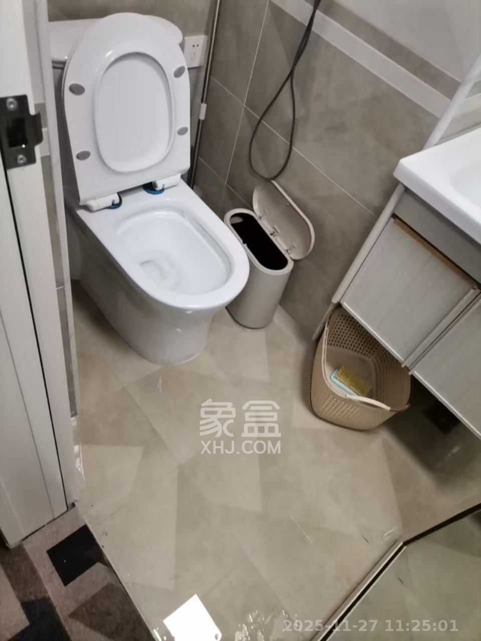 龙湖湘江星座（祺鑫星座公寓）  1室0厅0卫    1500.0元/月室内图