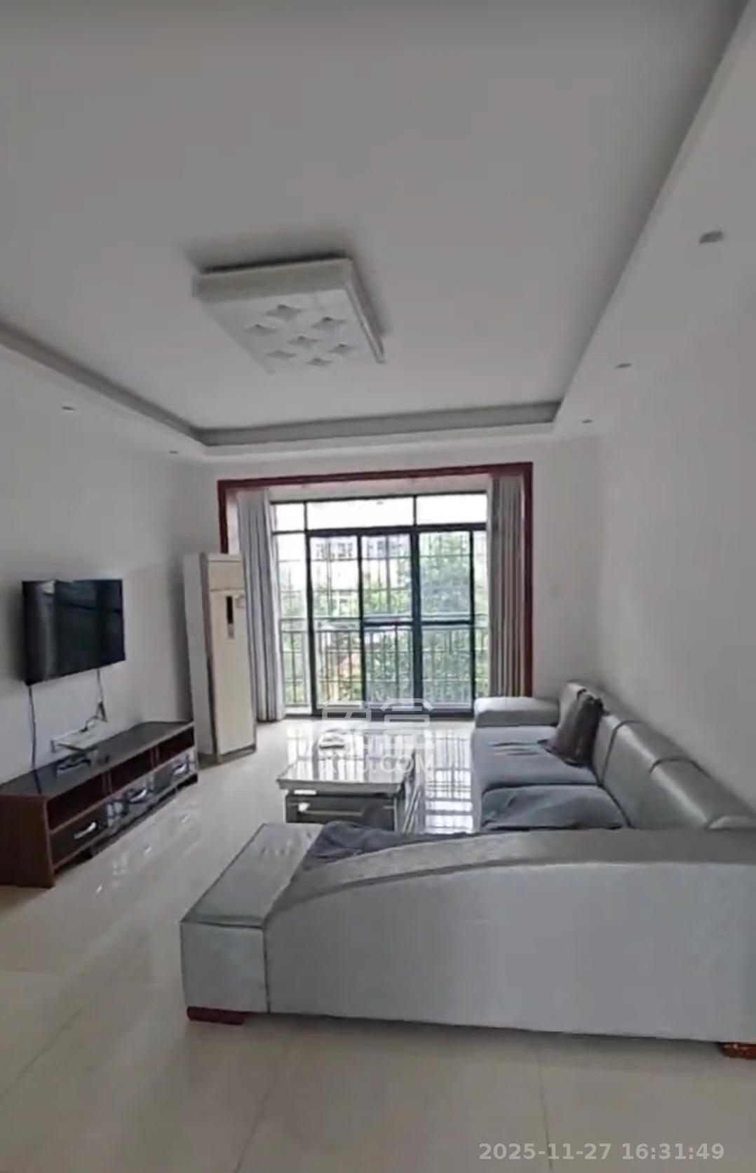 高林仕家 3室2厅1卫 1900.0元/月 高林仕家 3室2厅1卫 1900.0元/月室内图