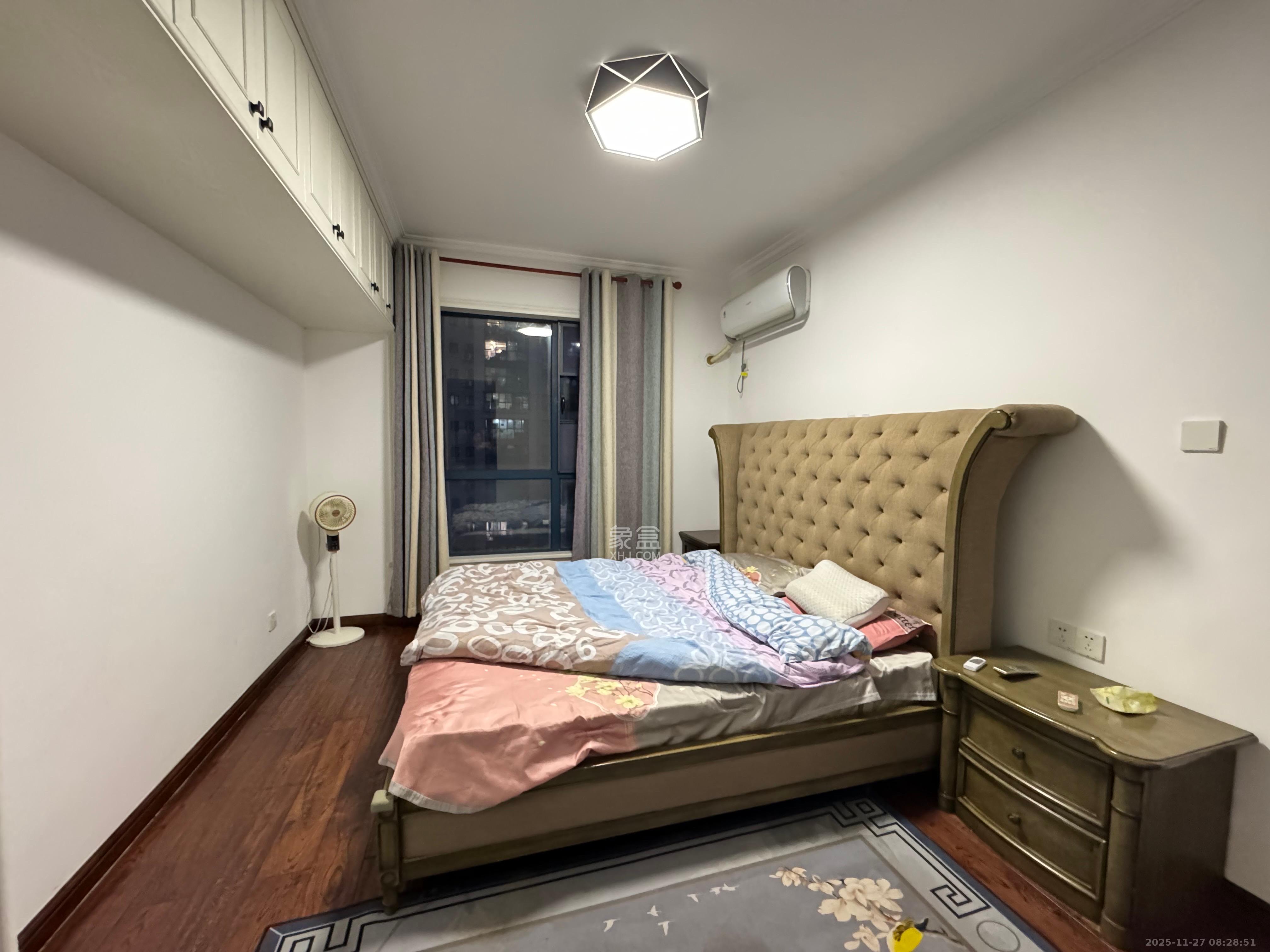 筑梦星园 4室2厅2卫 2400.0元/月 筑梦星园 4室2厅2卫 2400.0元/月室内图