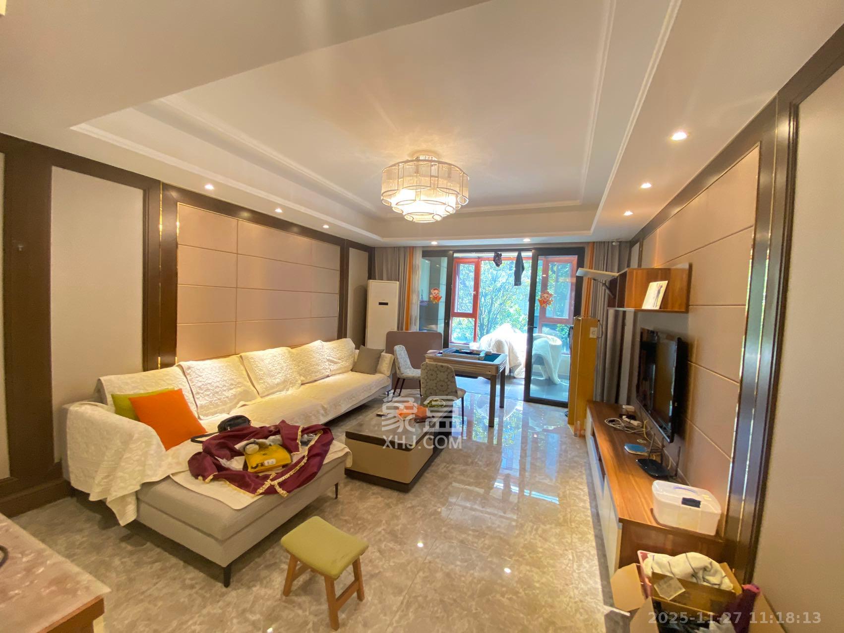 恒大御景天下城一期 3室2厅2卫 3300.0元/月 恒大御景天下城一期 3室2厅2卫 3300.0元/月室内图