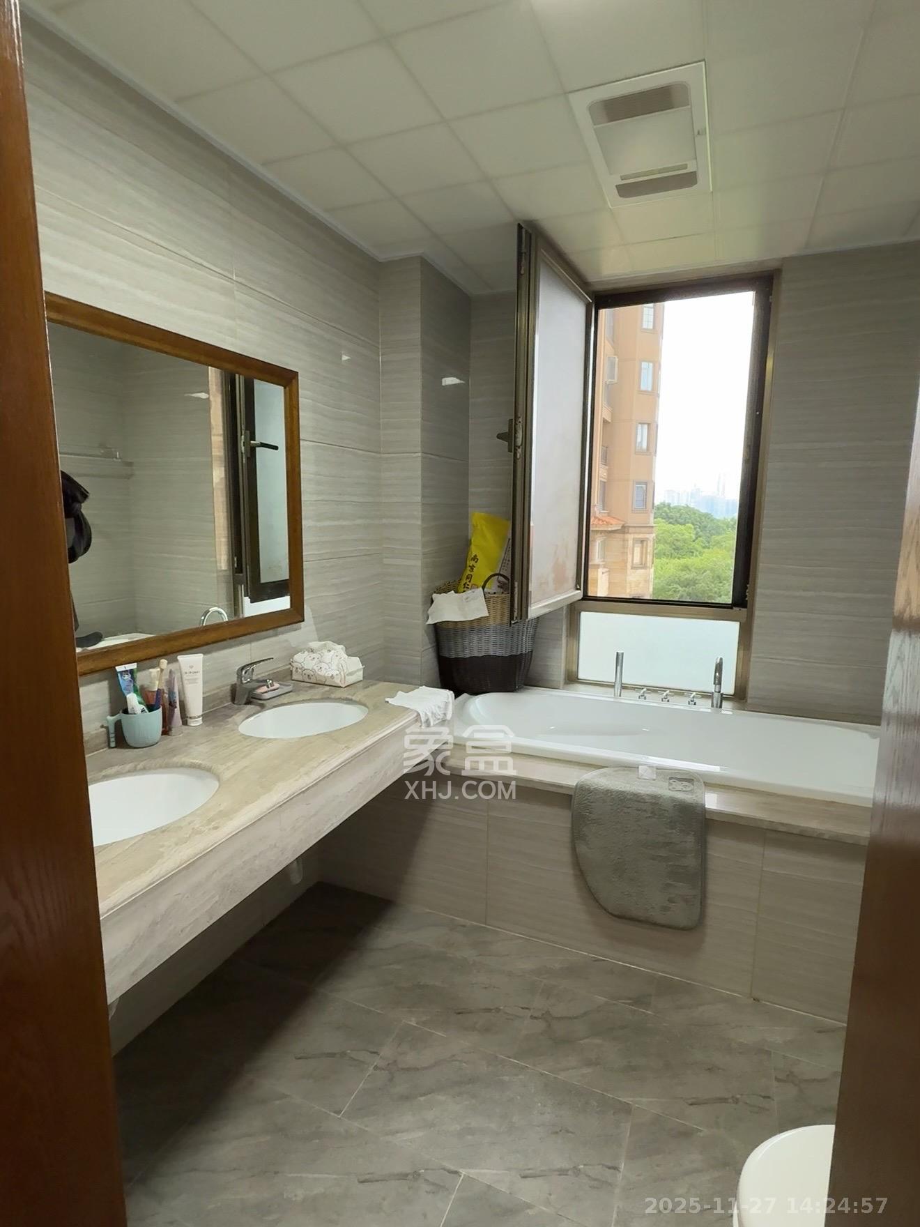 楚天逸品 4室2厅2卫 6500.0元/月 楚天逸品 4室2厅2卫 6500.0元/月室内图