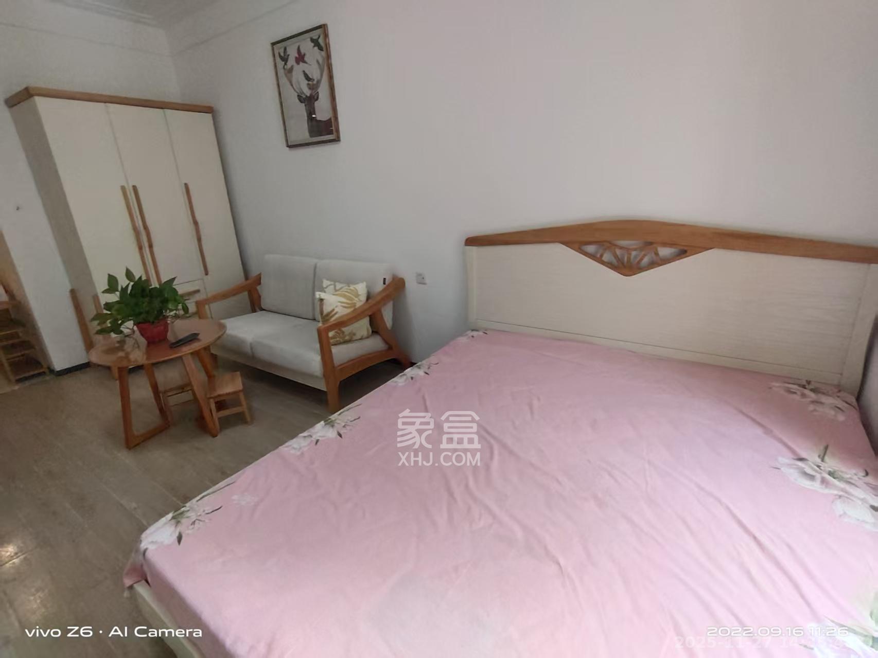 中海国际二期  1室1厅1卫    1100.0元/月室内图