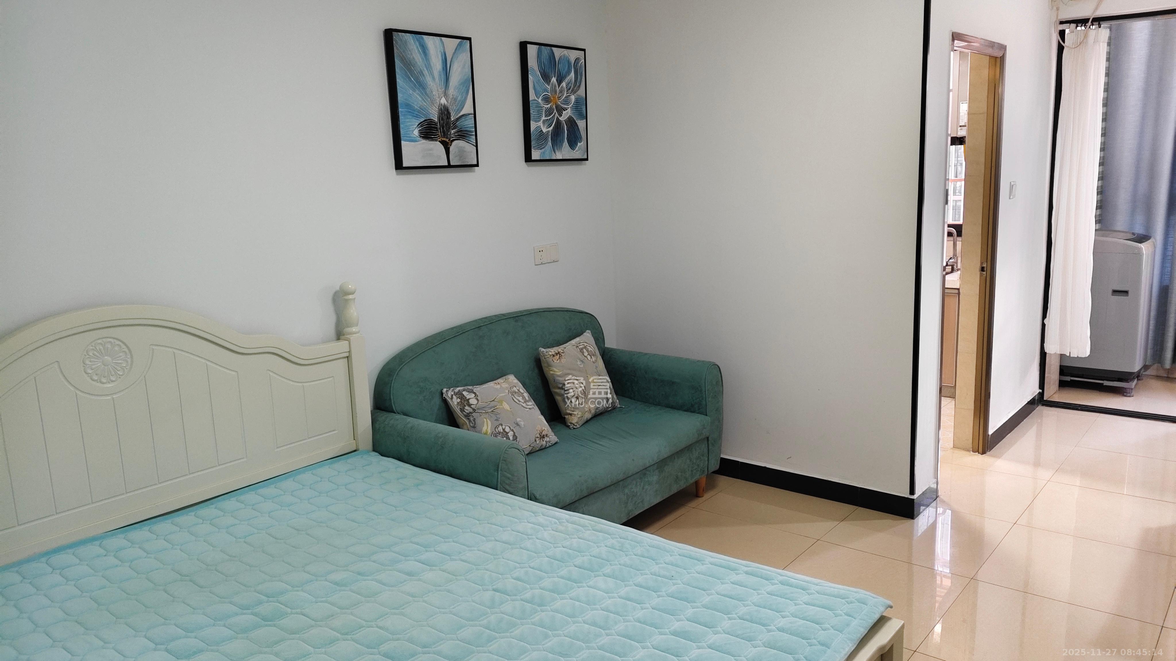 圭塘三小区 1室1厅1卫 1700.0元/月 圭塘三小区 1室1厅1卫 1700.0元/月室内图