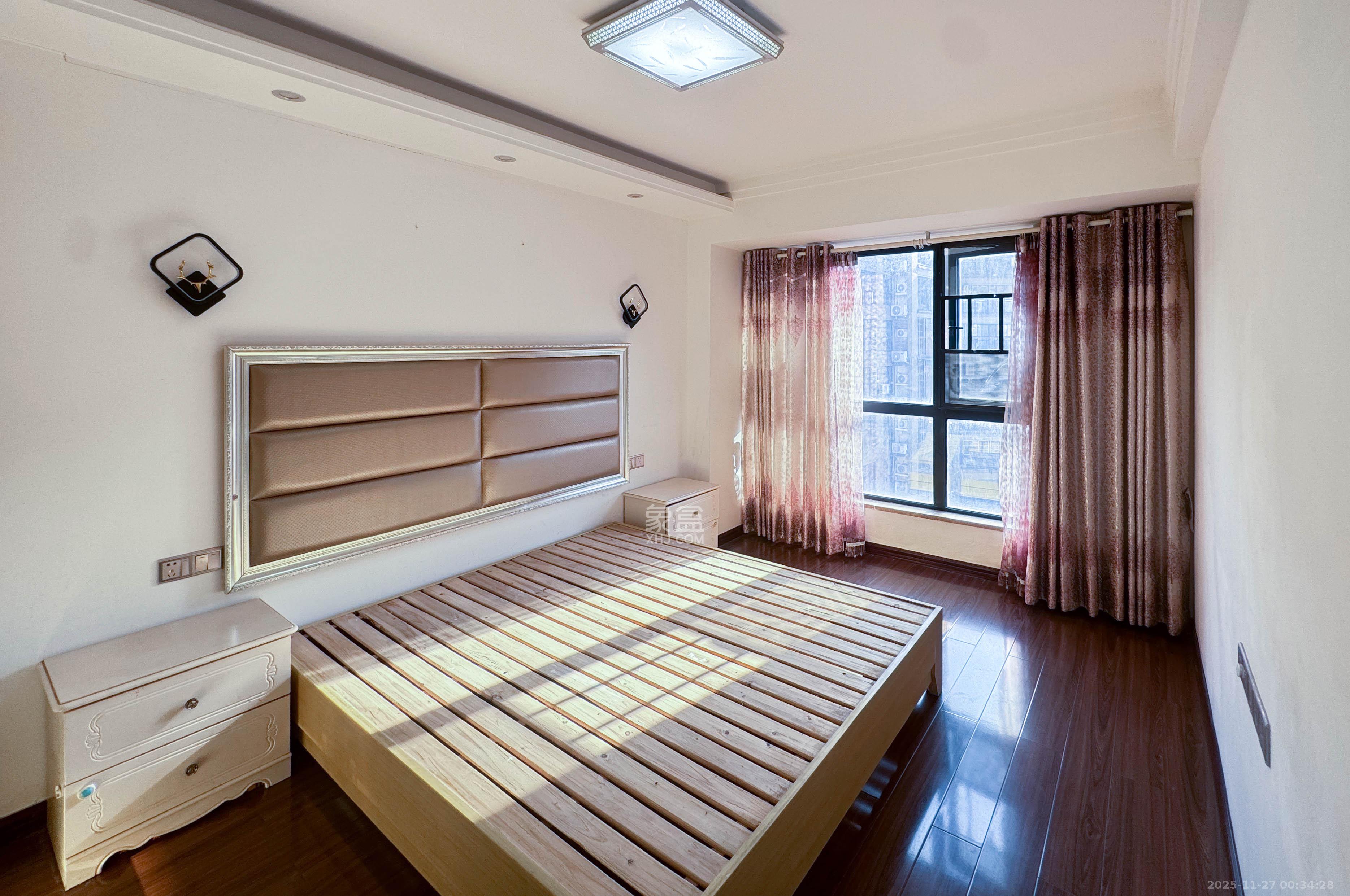 阿普阿布  1室2厅1卫    89.0万其他