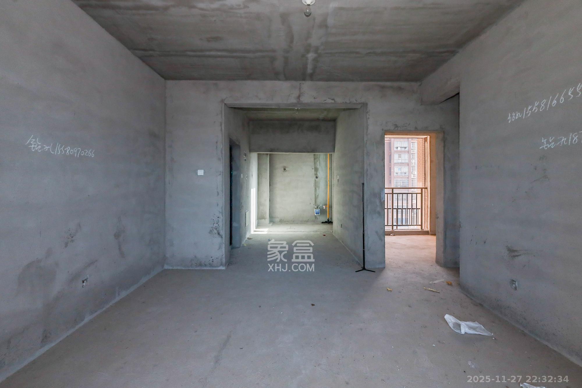 滨江海棠湾  3室2厅1卫    69.0万