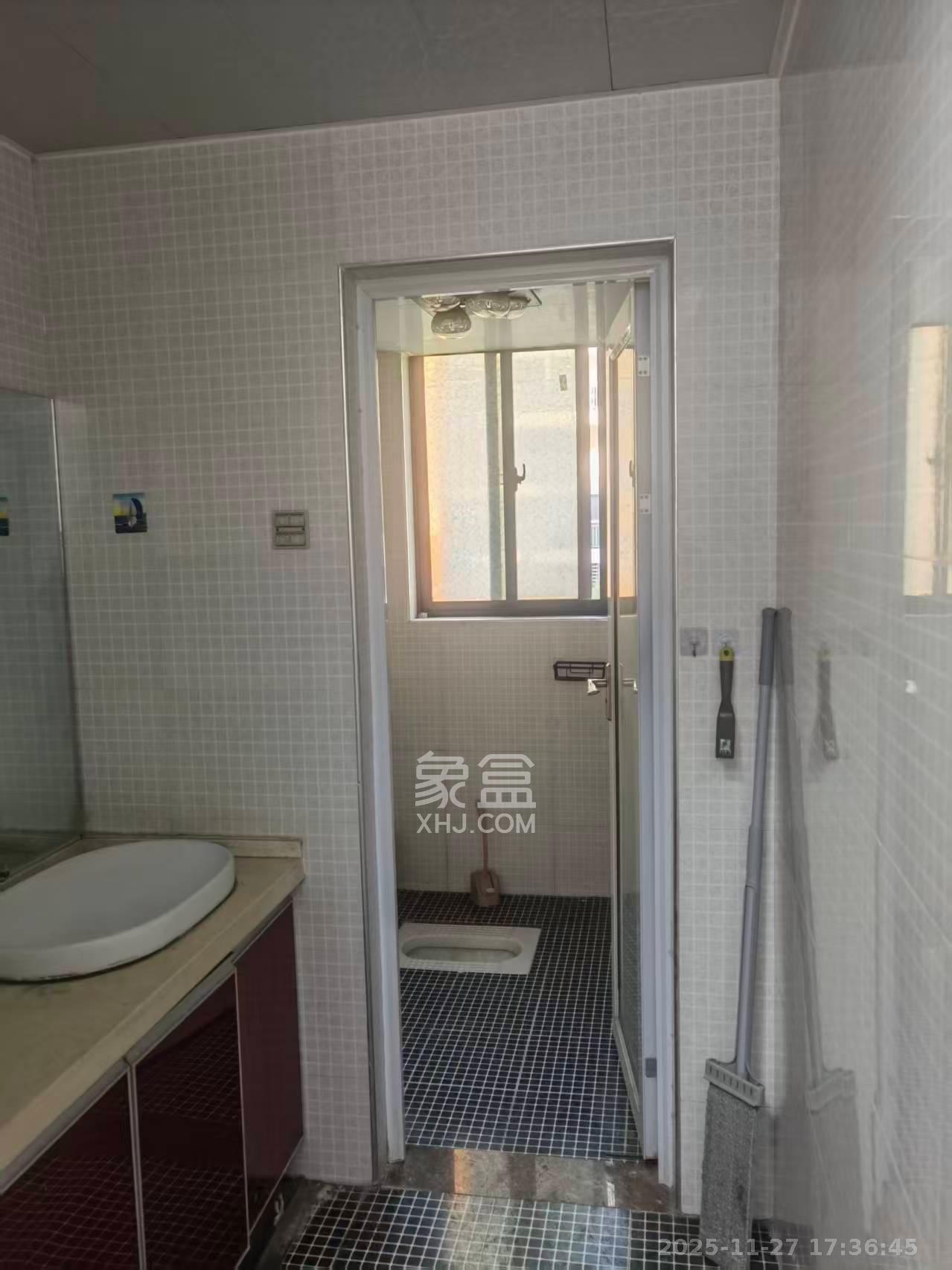 天和家园  2室1厅1卫    2100.0元/月室内图