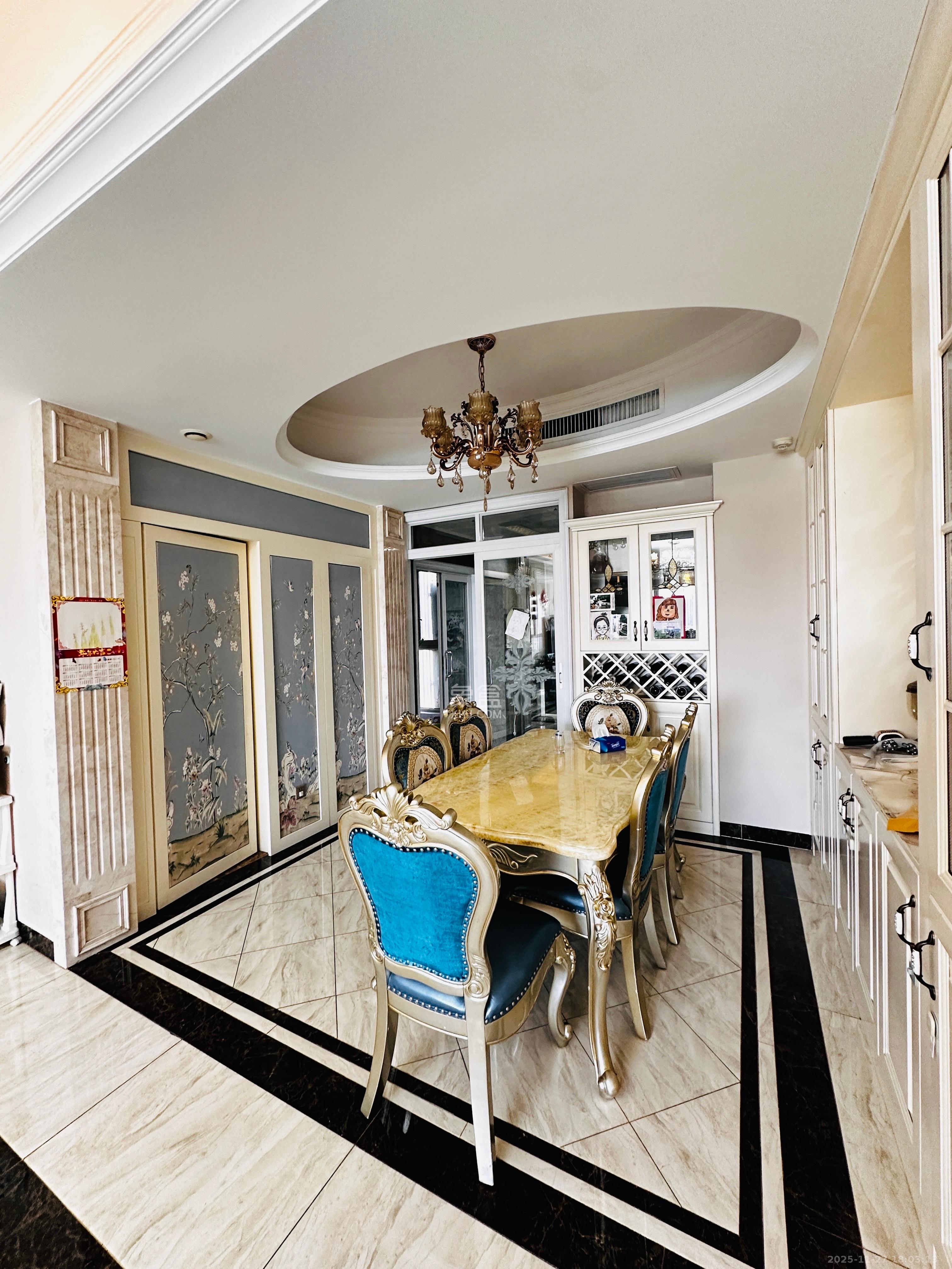 北辰定江洋  3室2厅2卫    8800.0元/月室内图