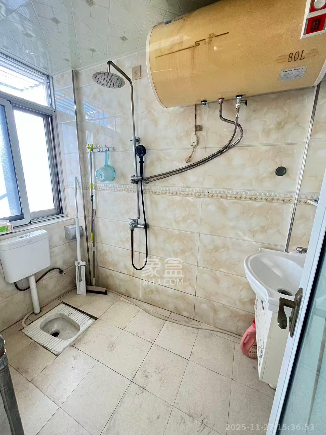 狮子山二片  1室0厅0卫    1200.0元/月室内图