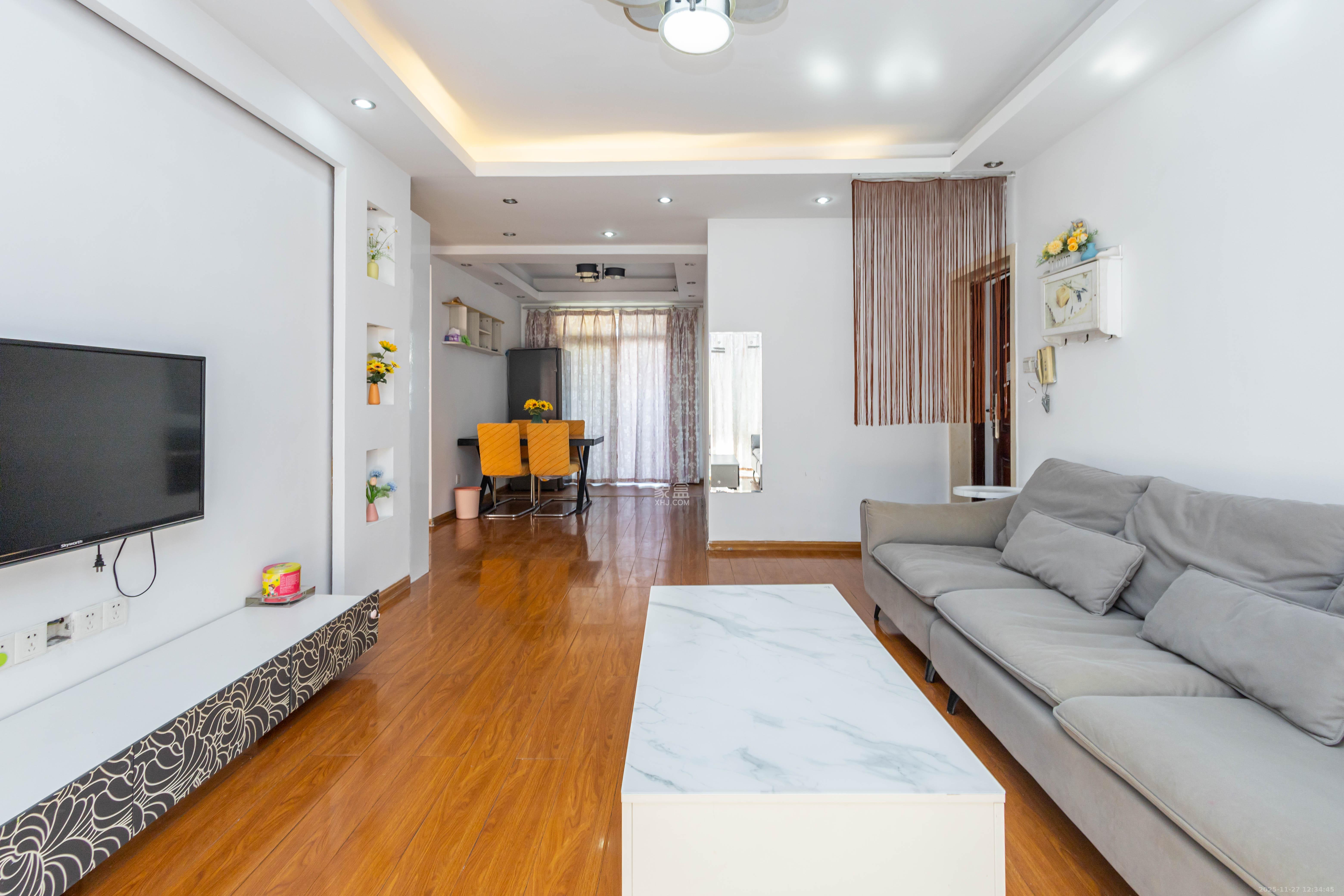 博雅湘水湾 2室2厅1卫 58.8万 博雅湘水湾 2室2厅1卫 58.8万客厅