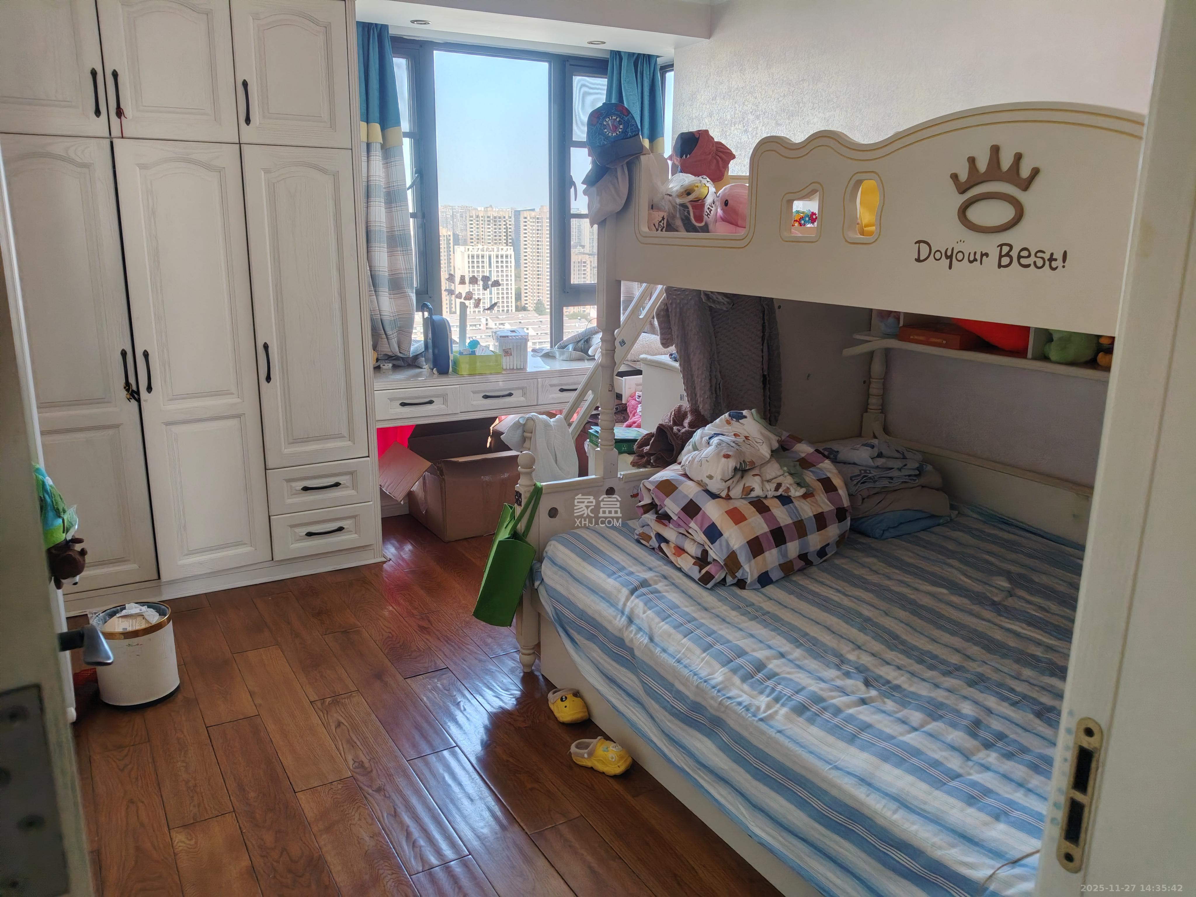 湘域熙岸 1室2厅2卫 4600.0元/月 湘域熙岸 1室2厅2卫 4600.0元/月室内图