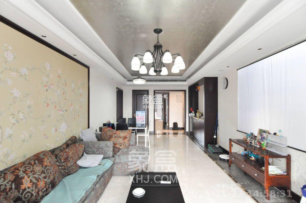 梅溪湖金茂府（金茂广场）（金茂览秀城）  4室2厅2卫    4000.0元/月