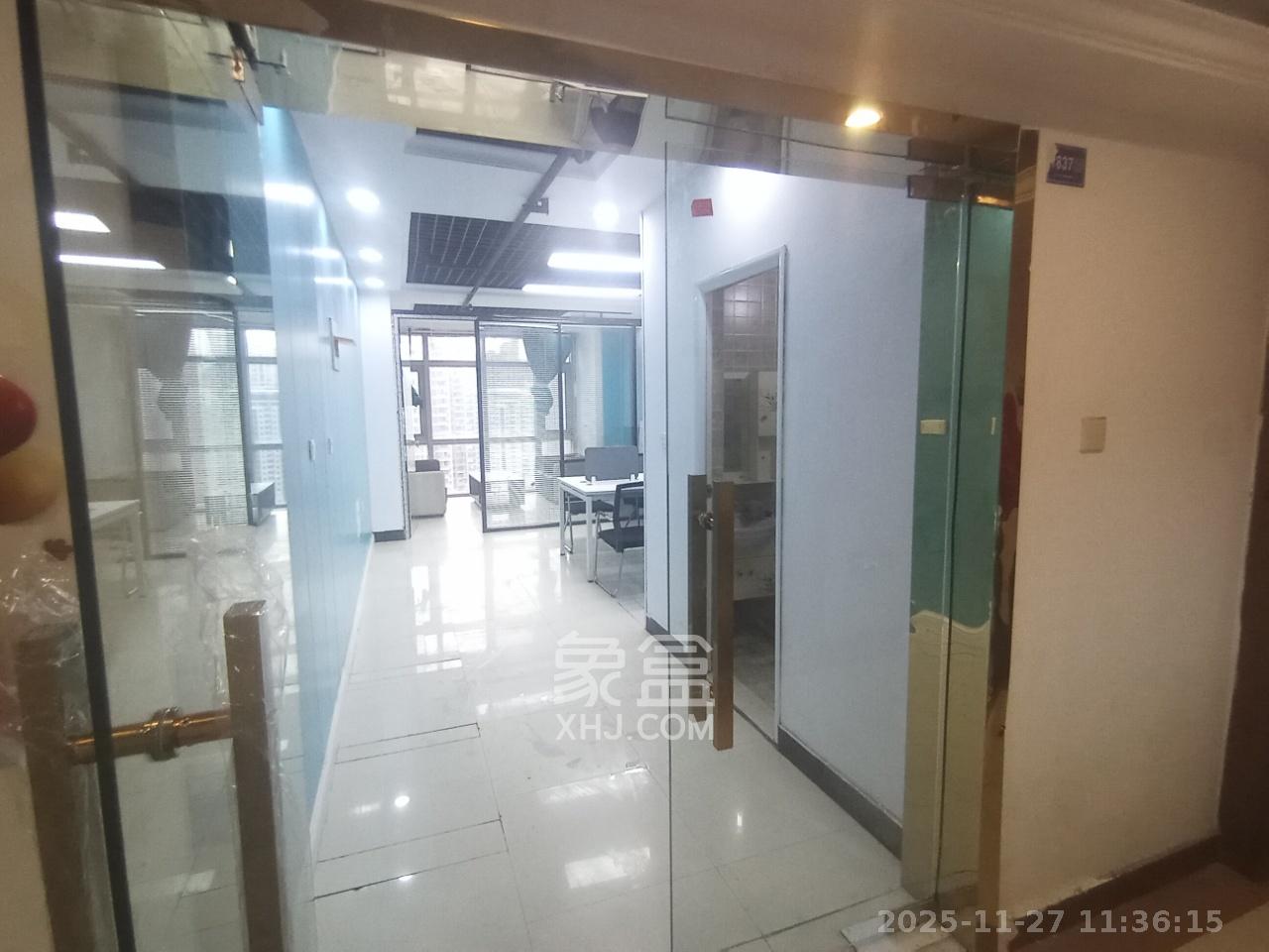 奥克斯广场  1室1厅1卫    2200.0元/月室内图