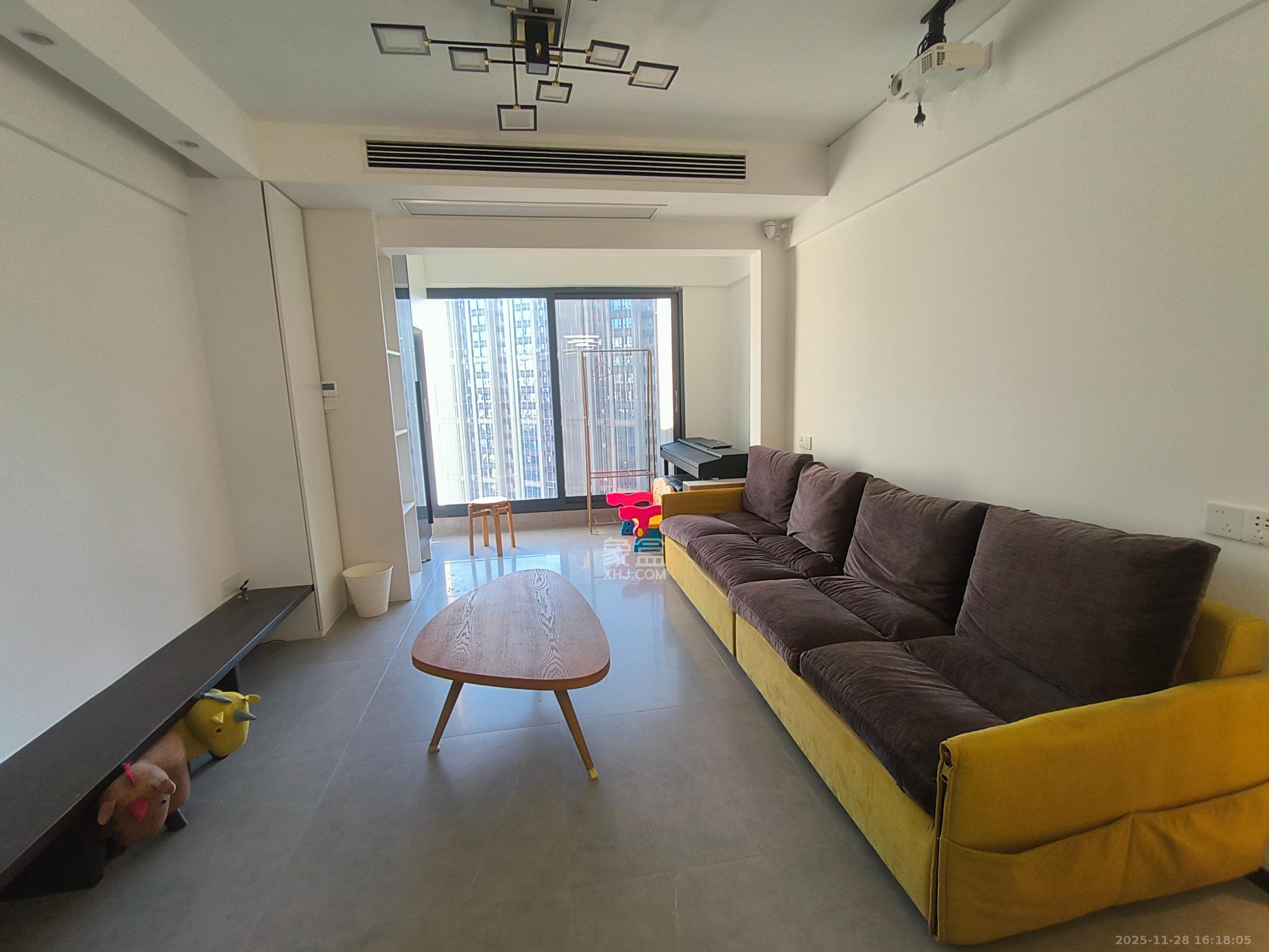 时代倾城.时代遇见  3室2厅2卫    2600.0元/月