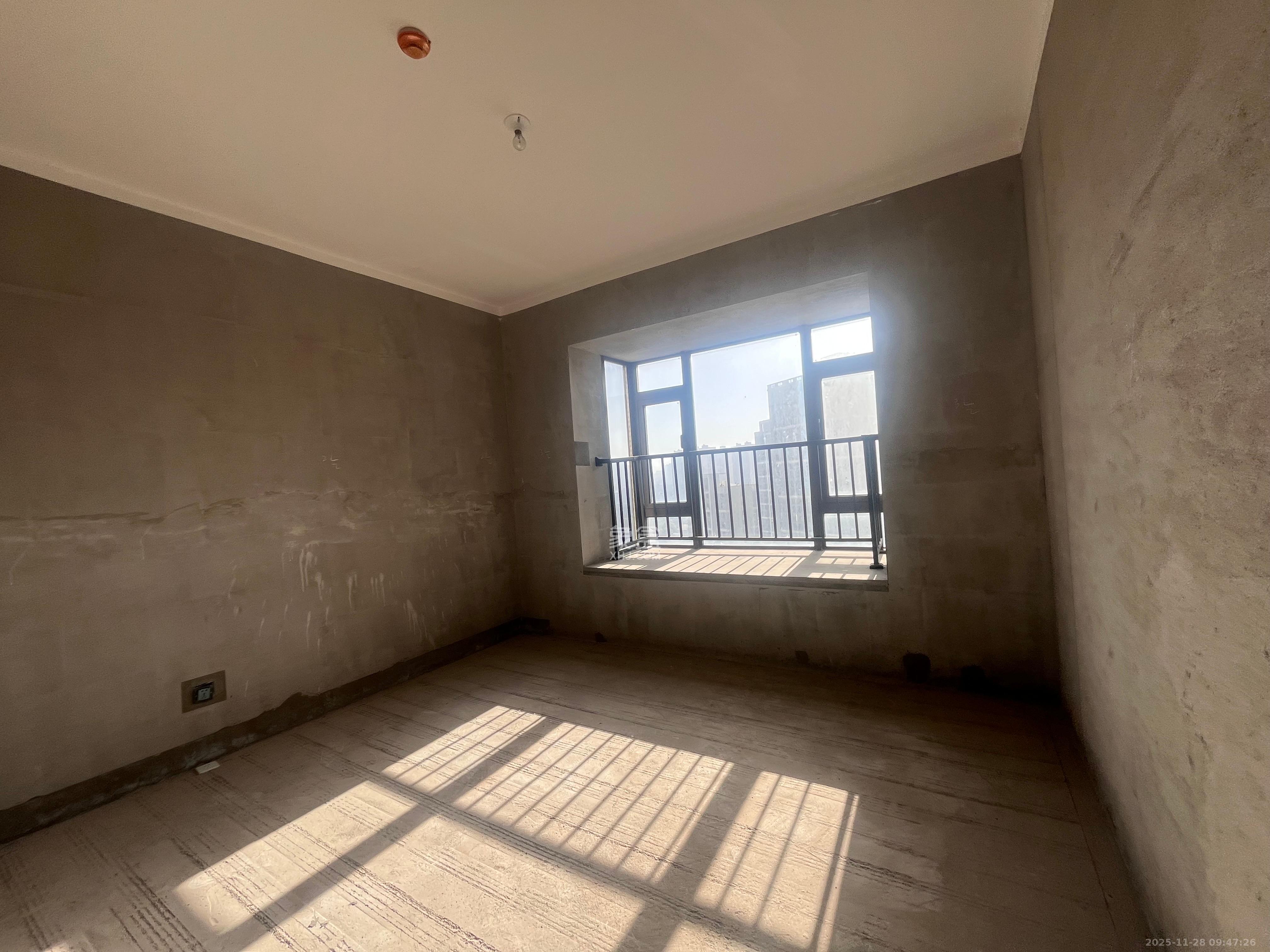 中建江山壹号 4室2厅3卫 6000.0元/月 中建江山壹号 4室2厅3卫 6000.0元/月室内图