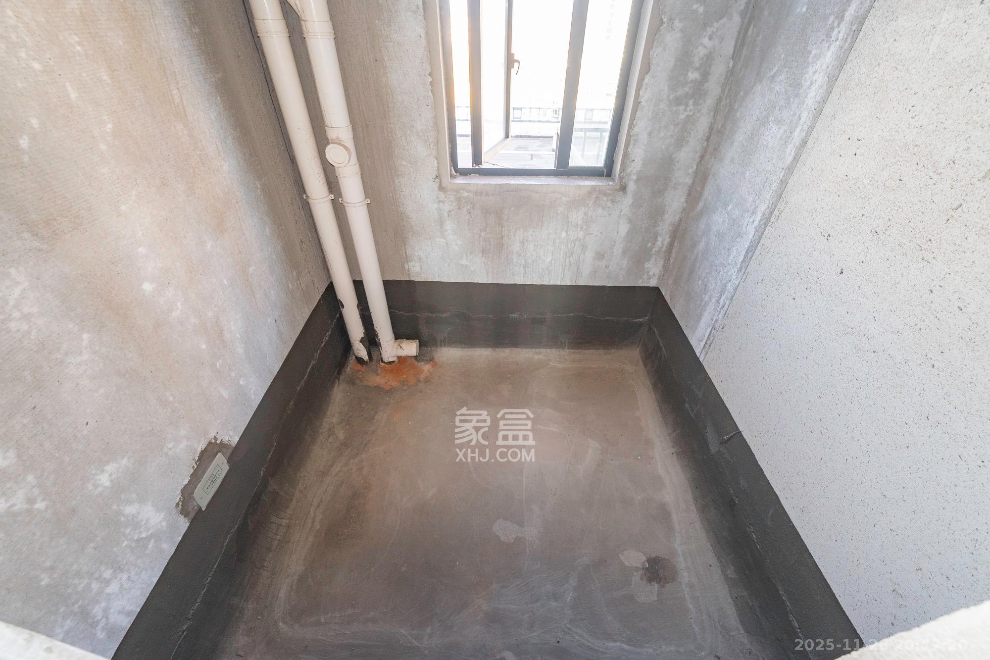 盛地东方芯府 4室2厅2卫 65.0万 盛地东方芯府 4室2厅2卫 65.0万卫生间