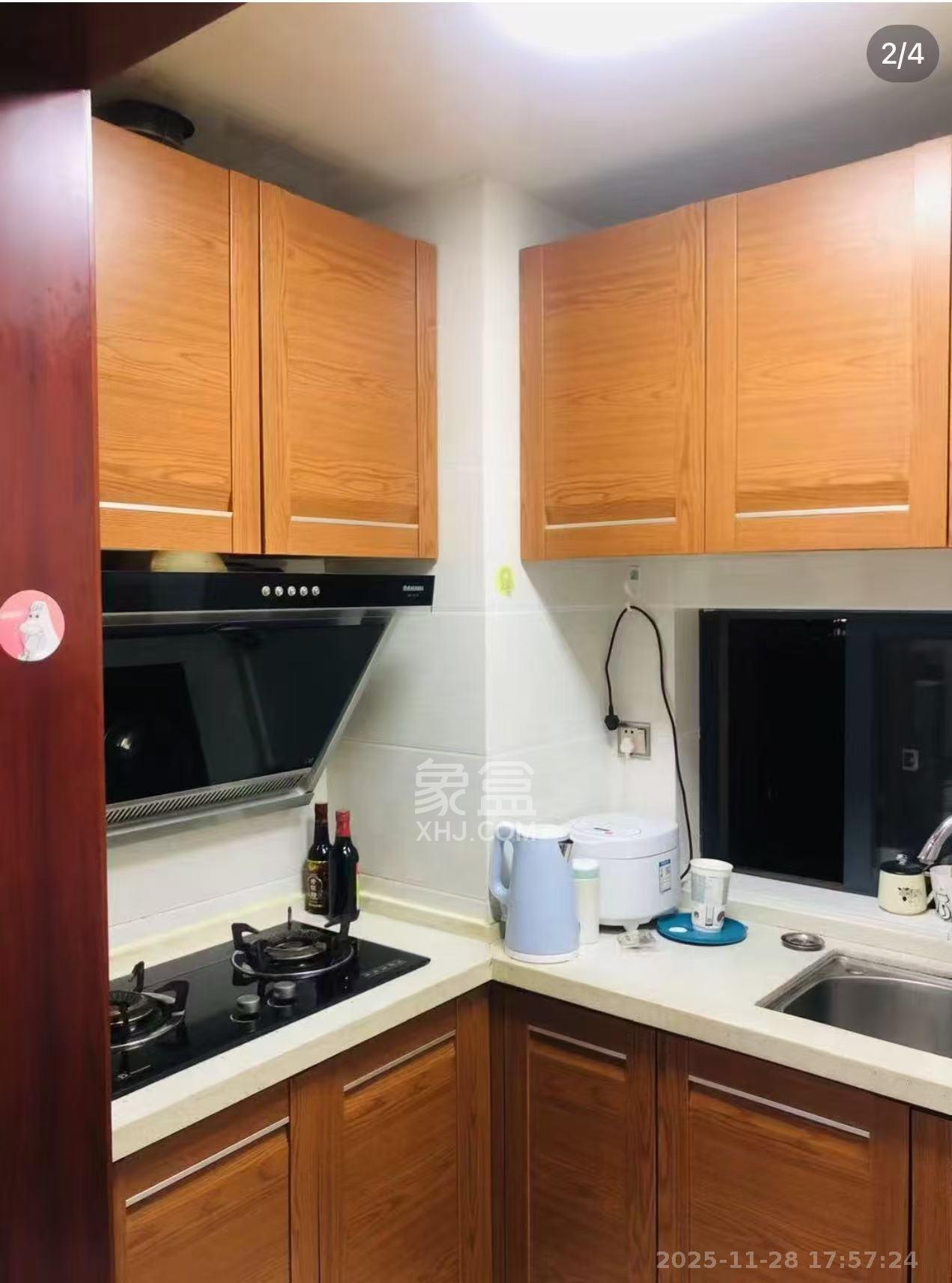 上峰苑(兰亭玥岛) 1室1厅1卫 1500.0元/月 上峰苑(兰亭玥岛) 1室1厅1卫 1500.0元/月室内图