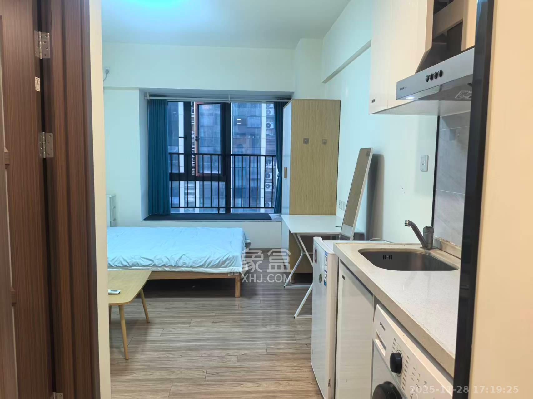 碧桂园印象  1室0厅0卫    1300.0元/月