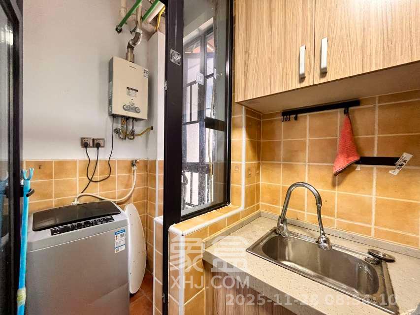 荣悦台  1室1厅1卫    2200.0元/月室内图