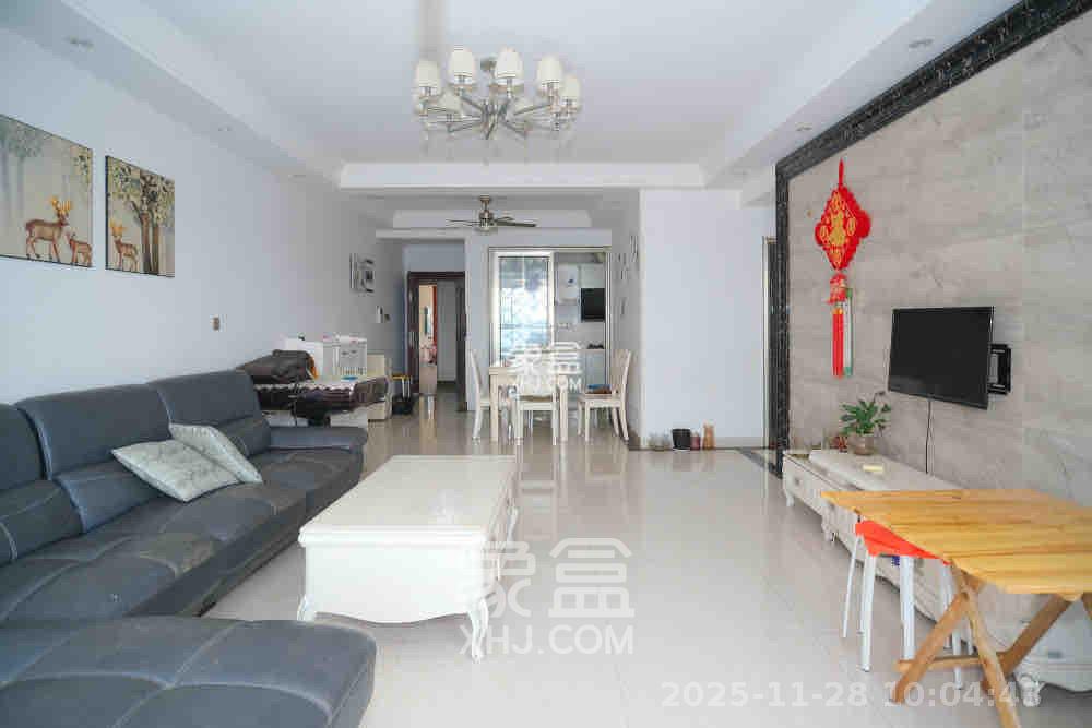 好望谷  3室2厅2卫    2200.0元/月室内图