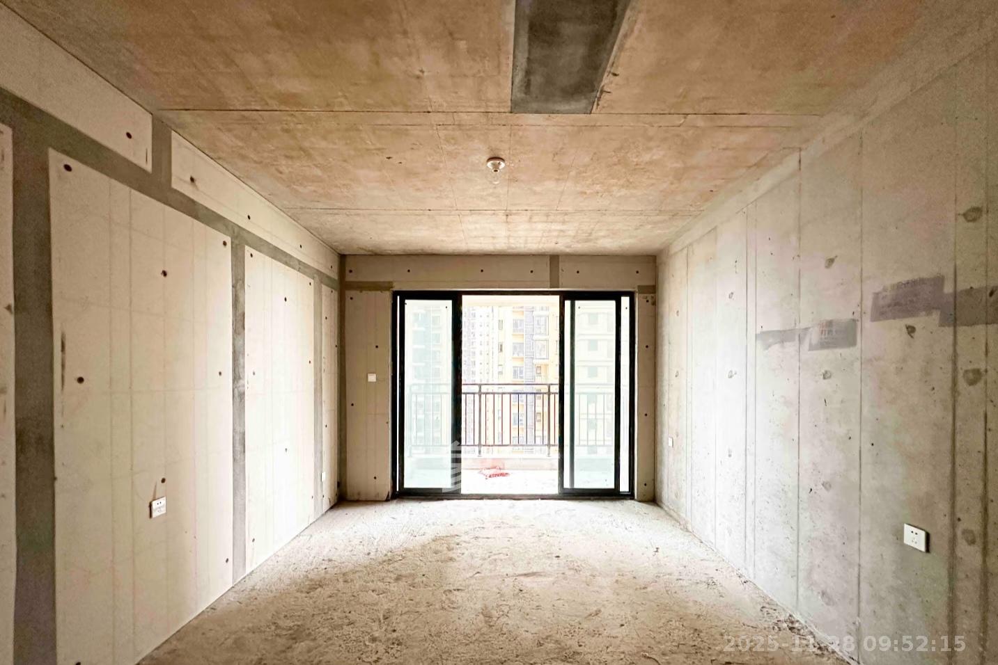 伊景园滨河苑  3室1厅2卫    1000.0元/月