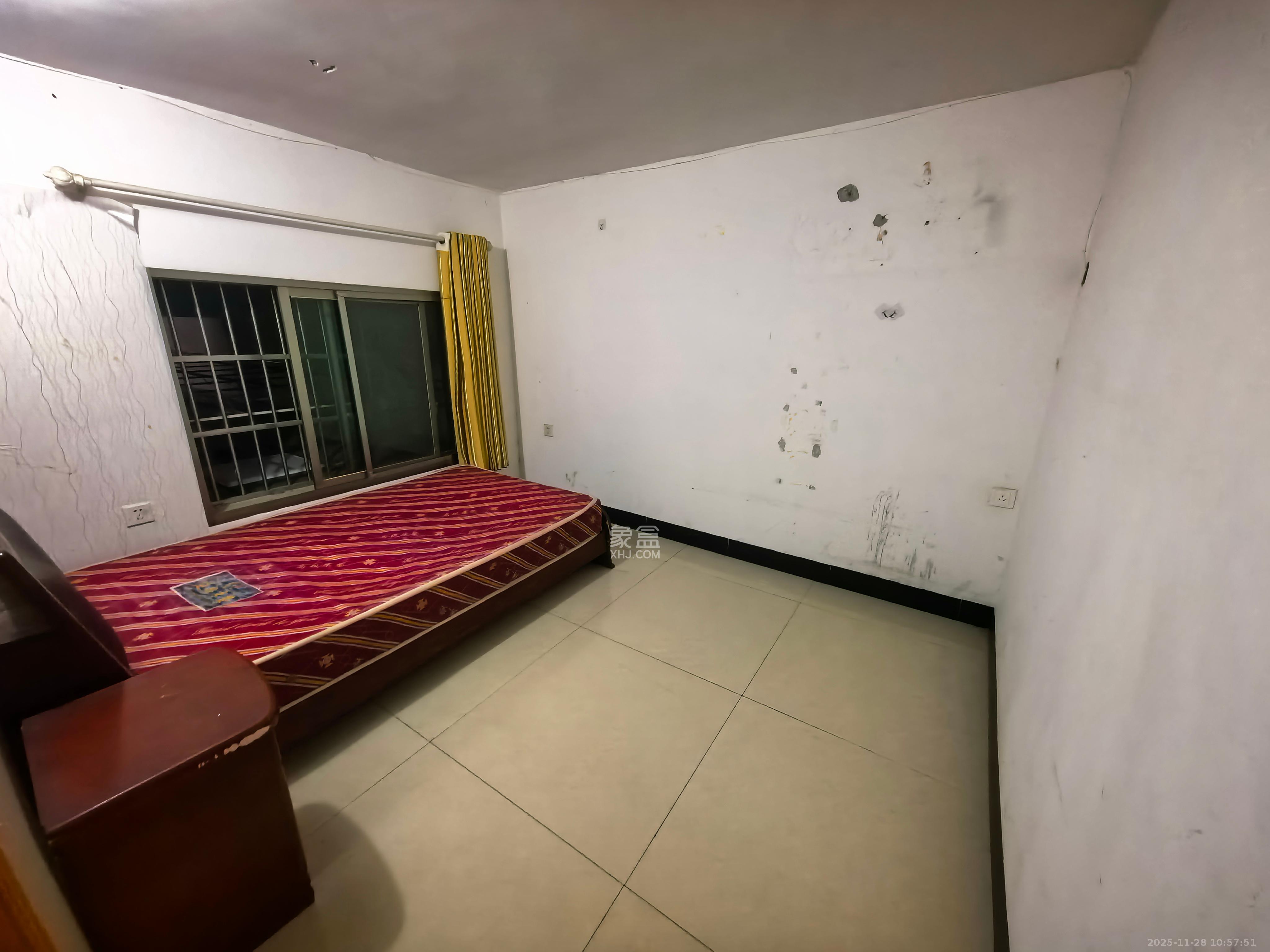 金峰园   120.0㎡      6000.0元/月室内图