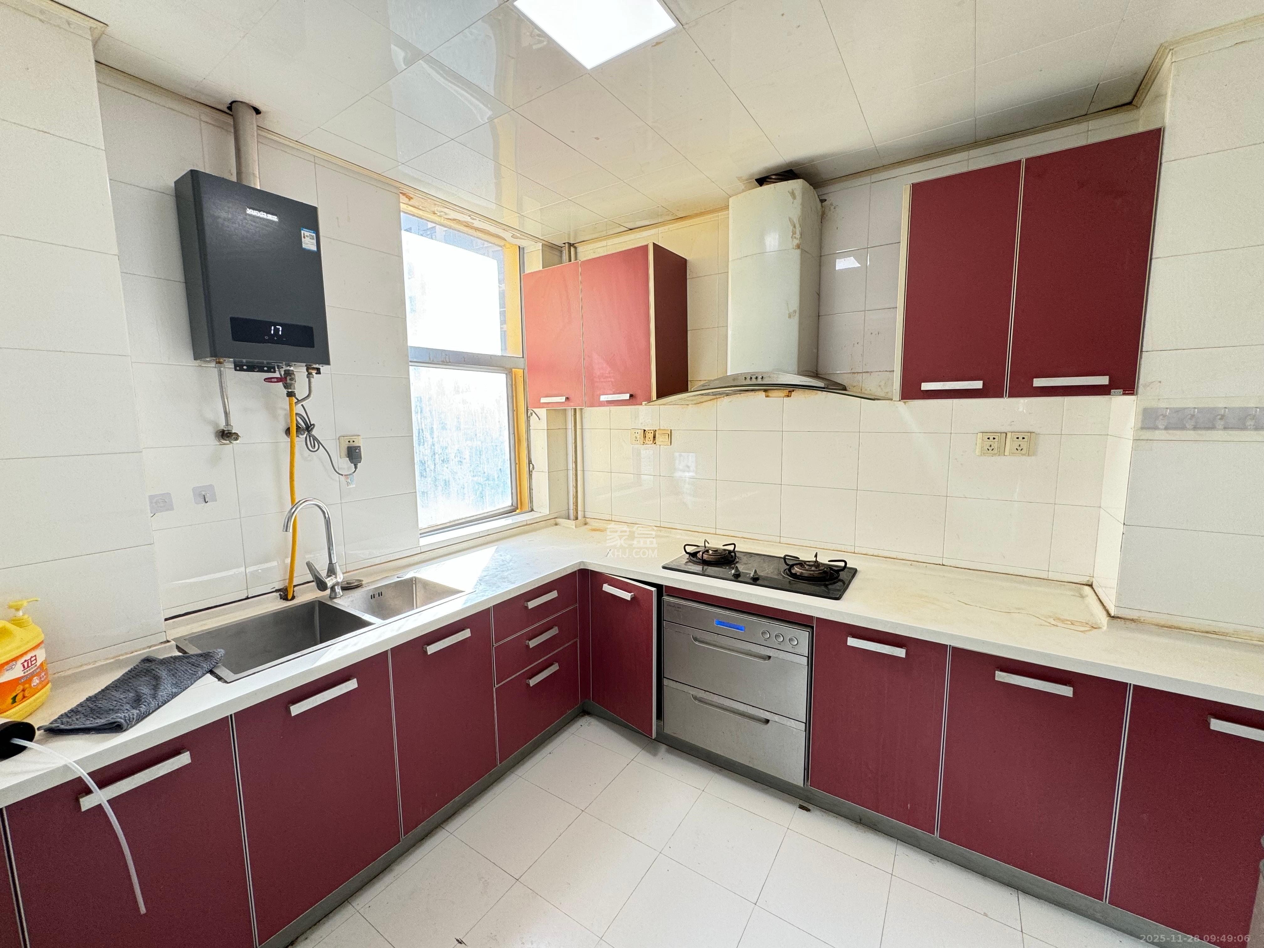 书香名邸 3室2厅2卫 2700.0元/月 书香名邸 3室2厅2卫 2700.0元/月室内图