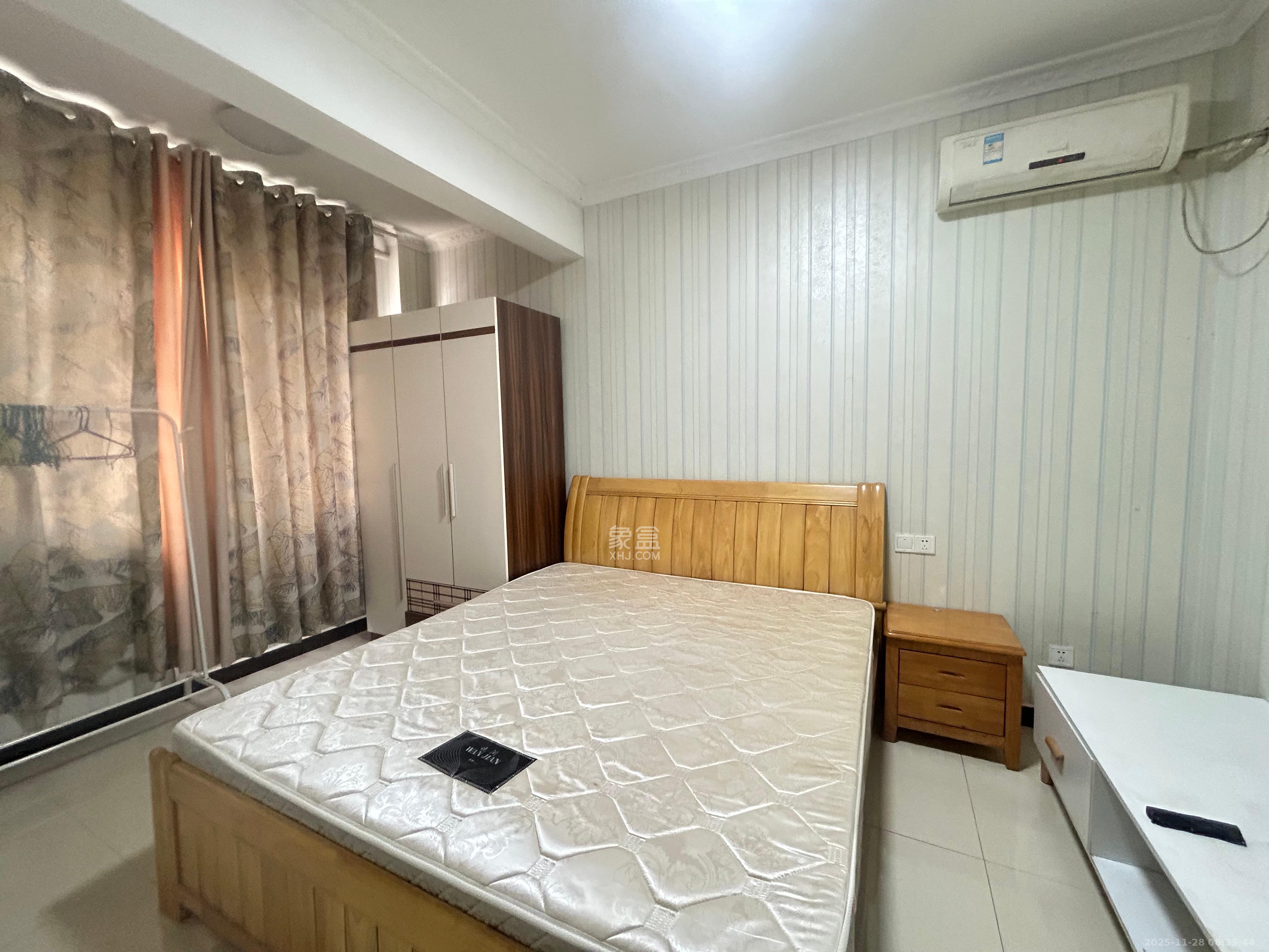 御溪国际  1室1厅1卫    2000.0元/月室内图