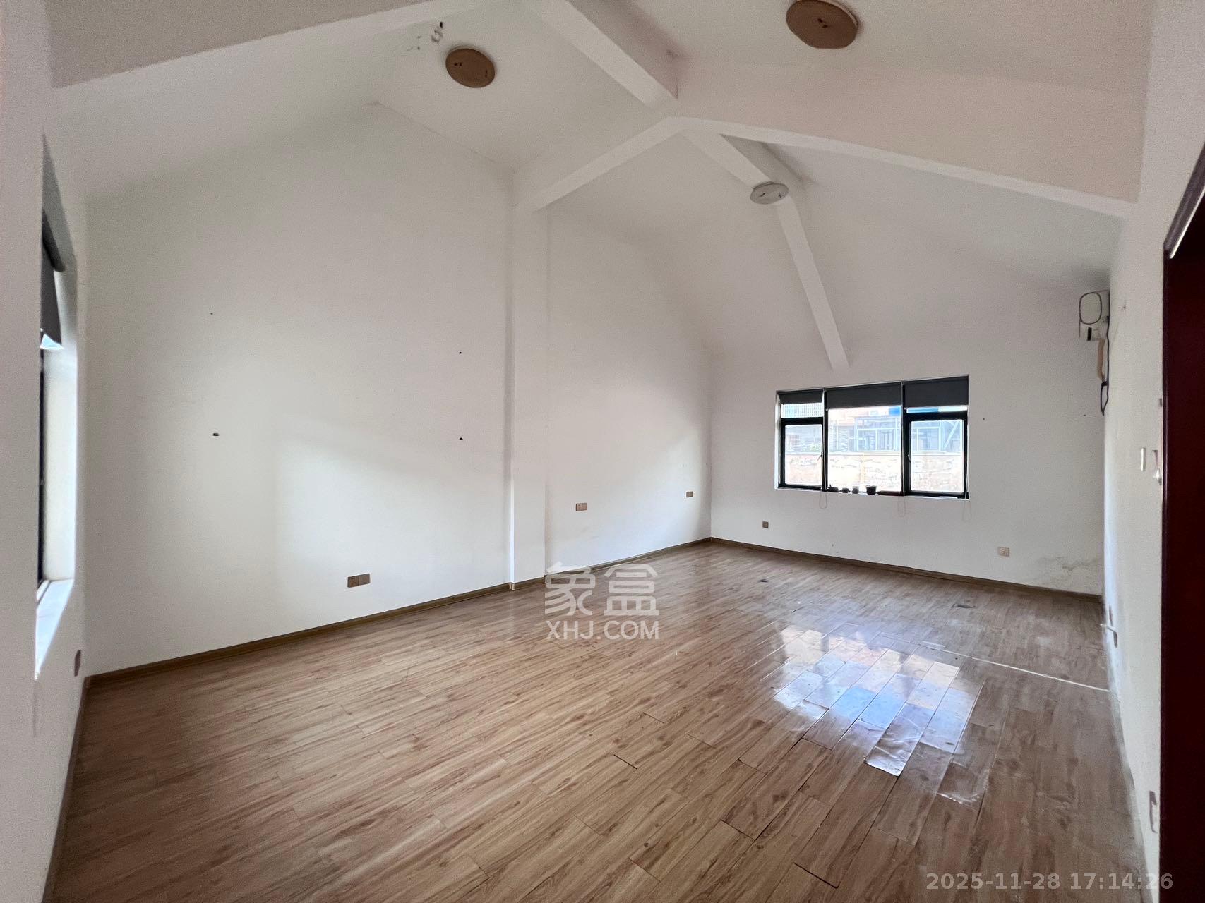 御邦  5室2厅4卫    6500.0元/月室内图