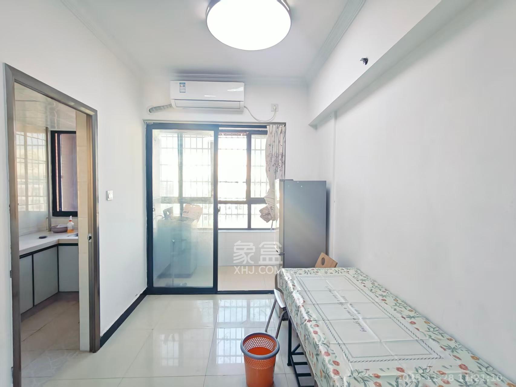 圭塘三小区  1室1厅1卫    1400.0元/月室内图