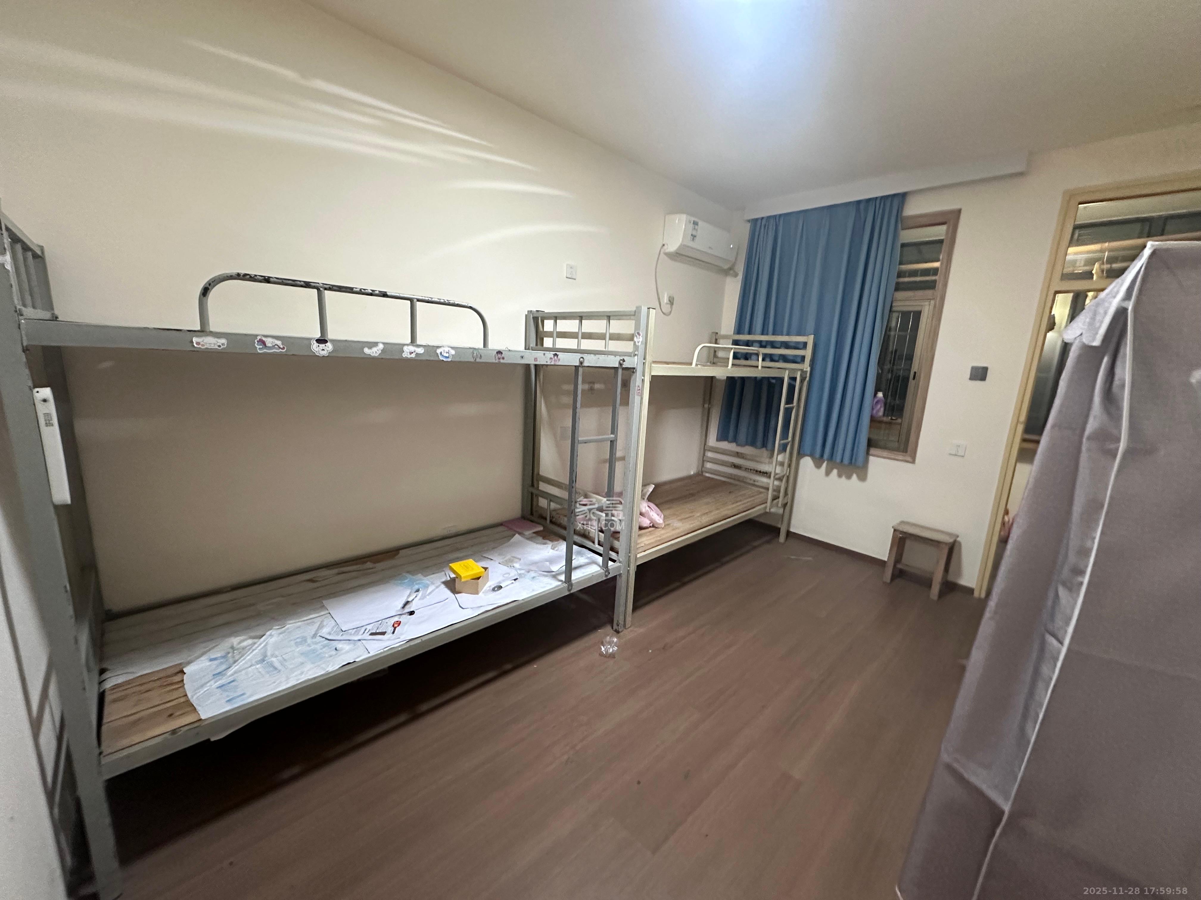 物贸宿舍 3室1厅1卫 3200.0元/月 物贸宿舍 3室1厅1卫 3200.0元/月室内图