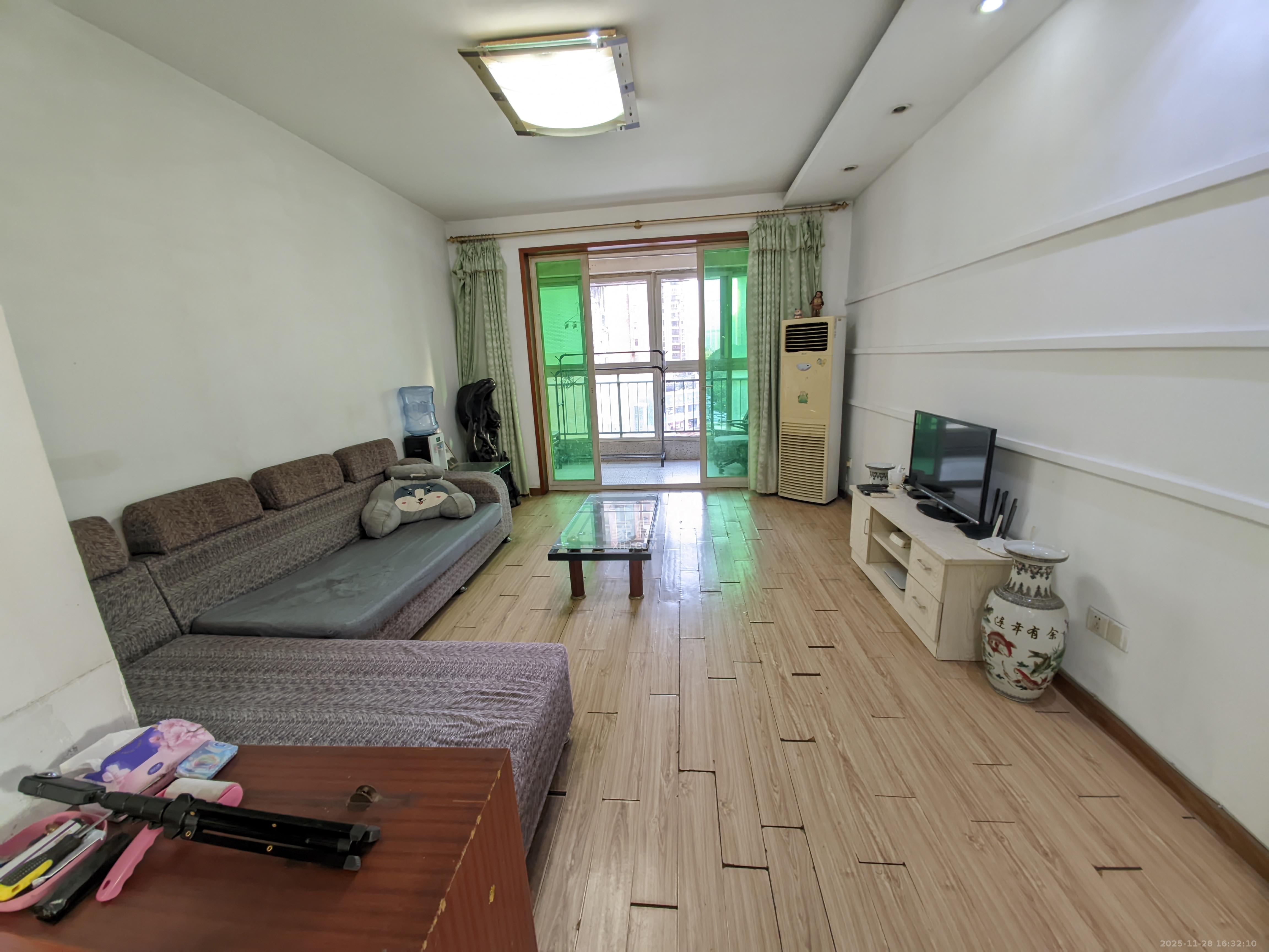 锦湘国际星城一期（锦美苑）  2室1厅1卫    1800.0元/月