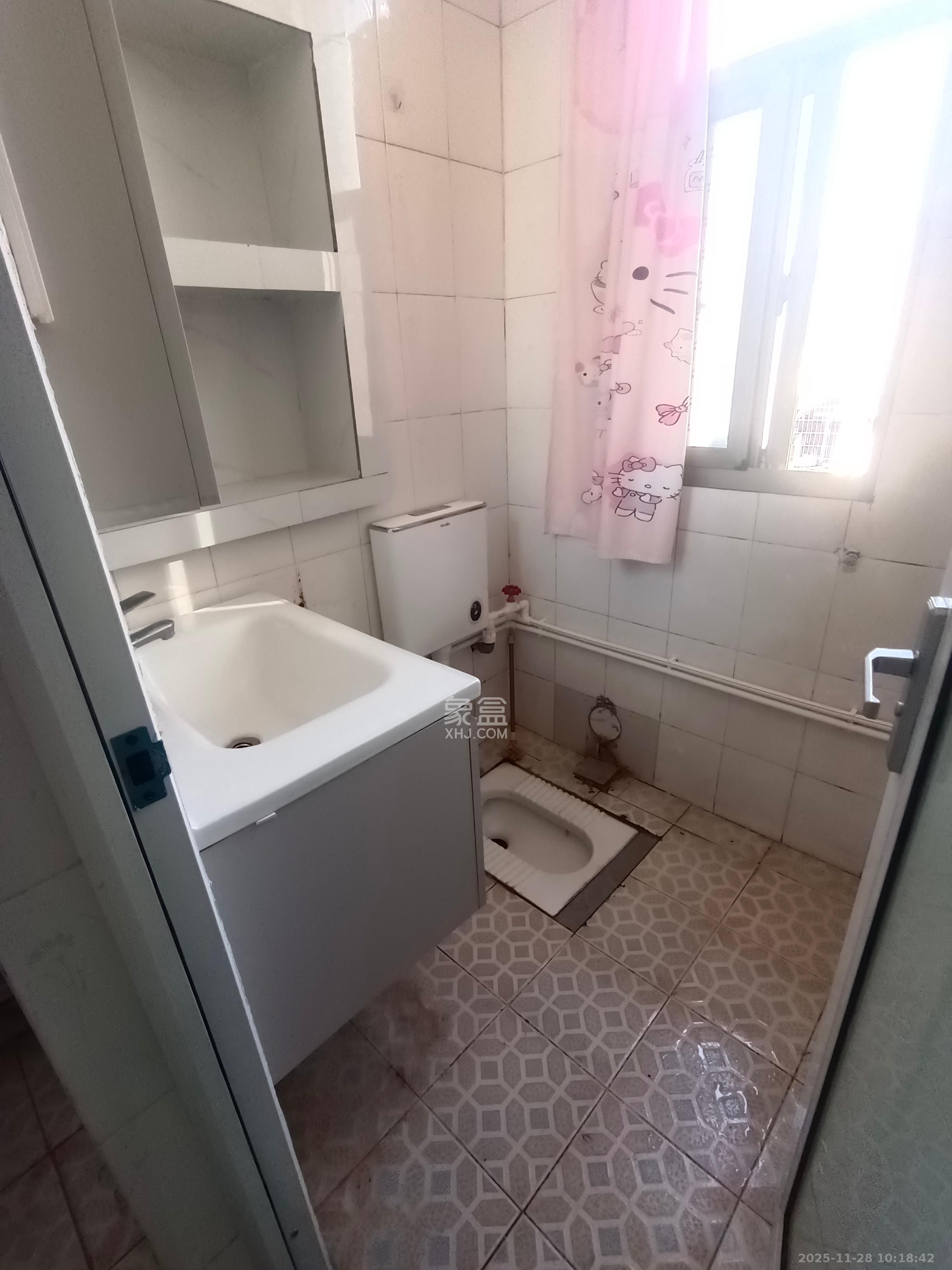 湘仪家园  1室1厅1卫    1600.0元/月室内图