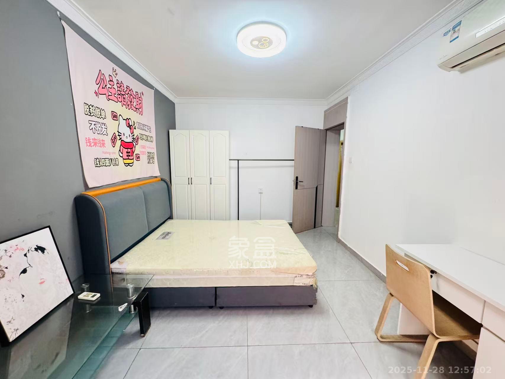 劳动广场消防队宿舍 2室1厅1卫 1700.0元/月 劳动广场消防队宿舍 2室1厅1卫 1700.0元/月室内图