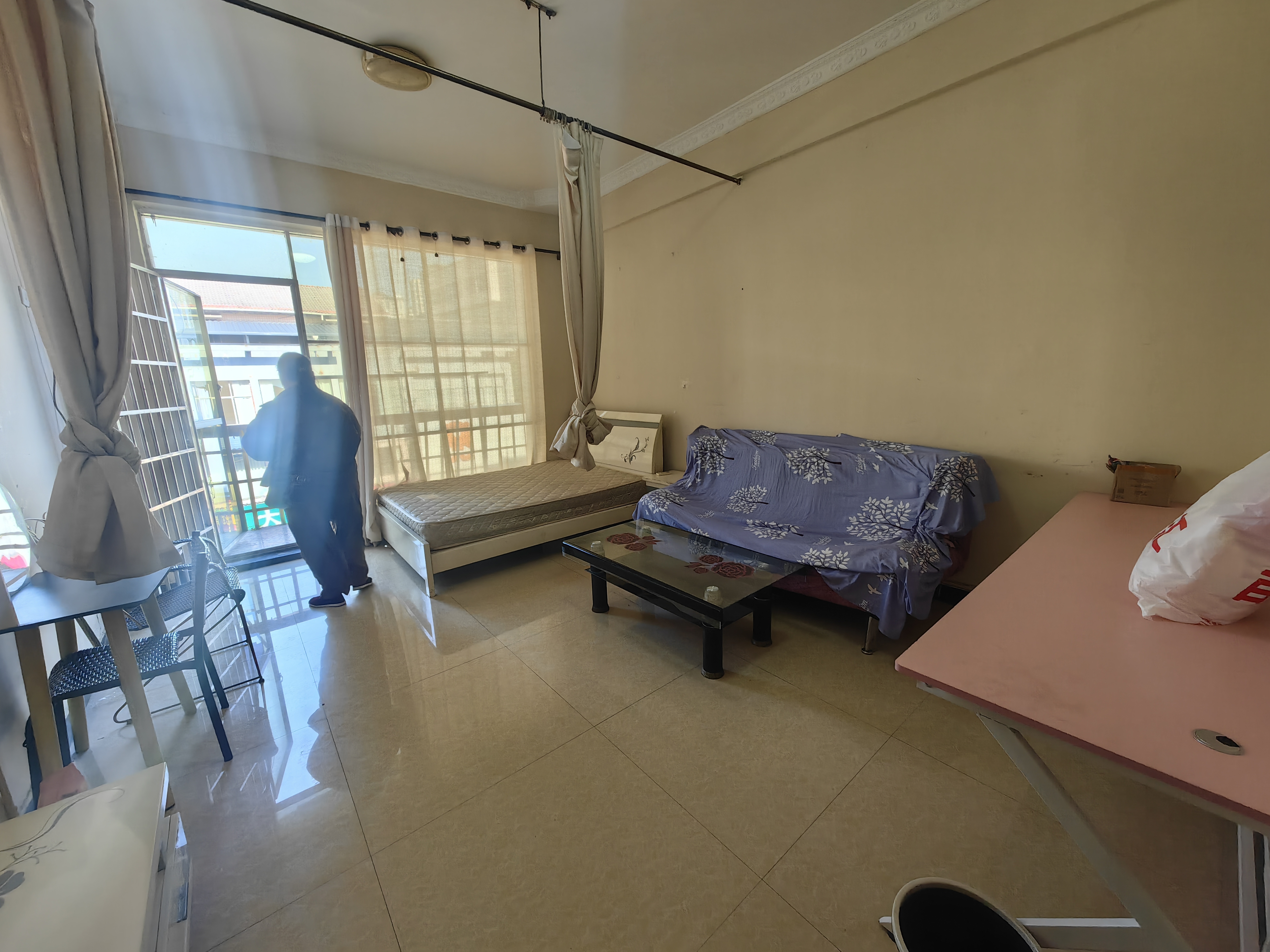 维港十字街  1室1厅1卫    900.0元/月室内图