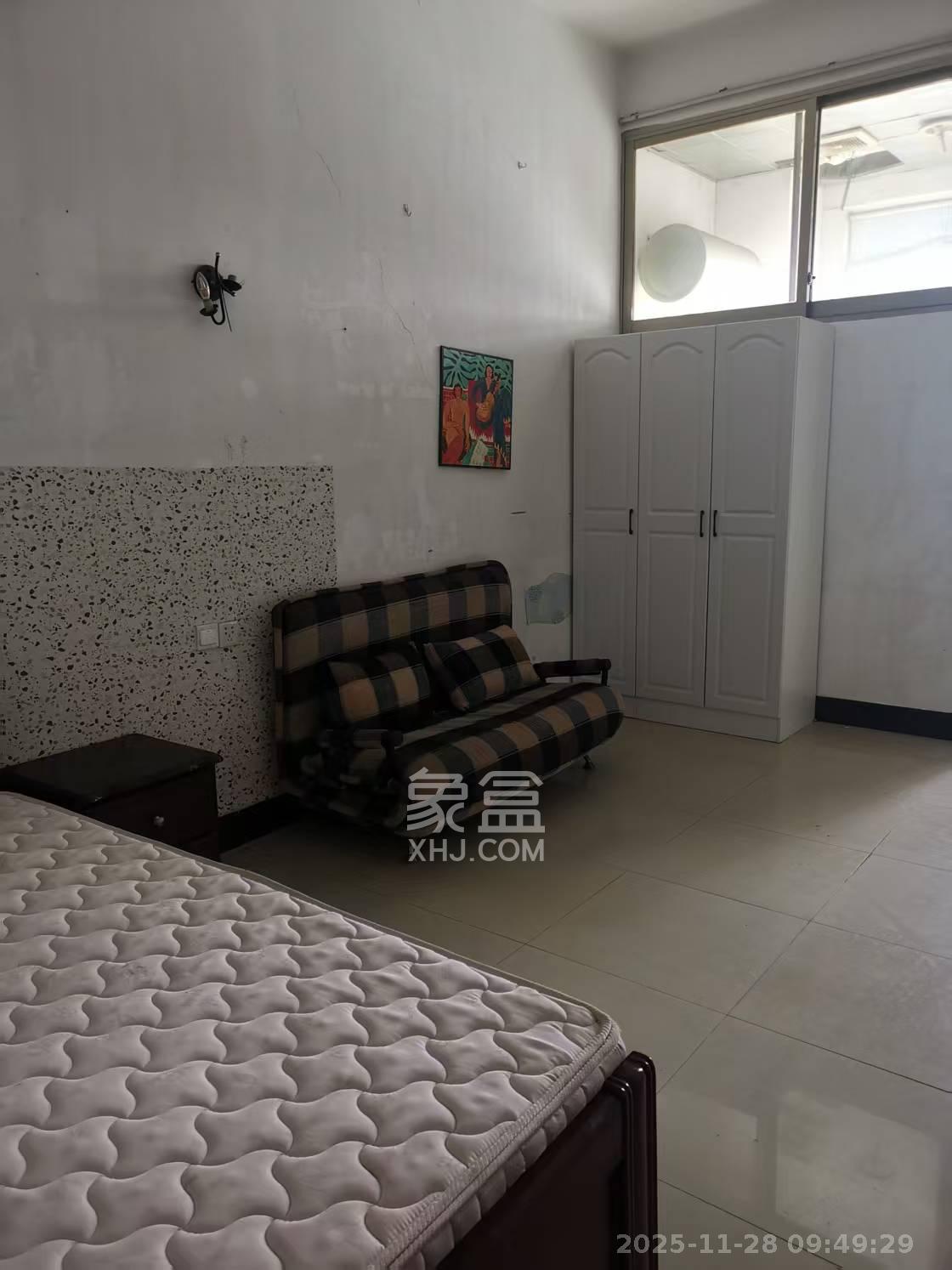 欧陆经典  1室1厅1卫    1100.0元/月