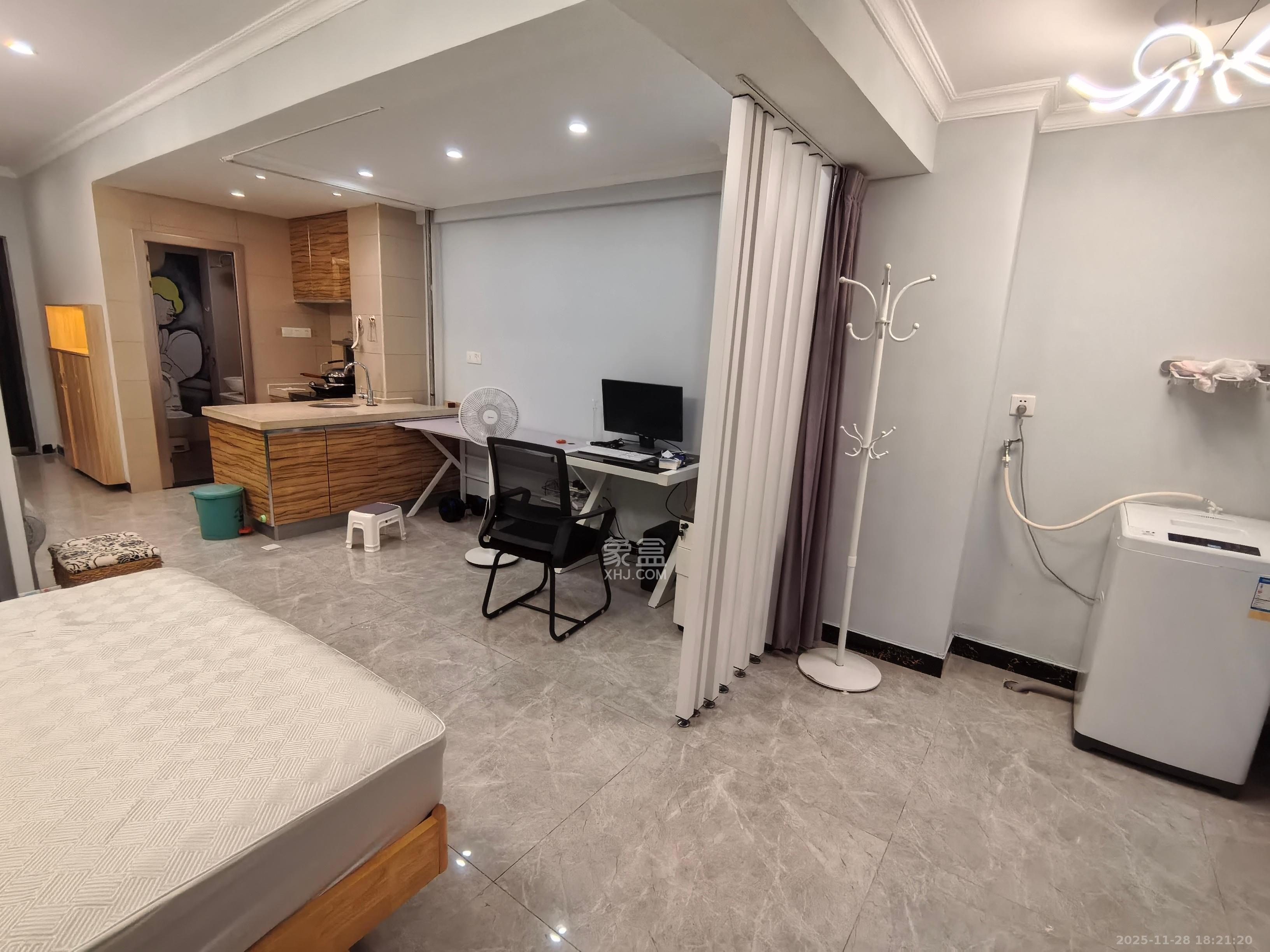 锦泰东环国际 1室1厅1卫 1800.0元/月 锦泰东环国际 1室1厅1卫 1800.0元/月室内图