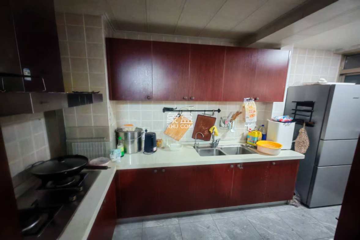 奥园广场 3室2厅2卫 56.8万 奥园广场 3室2厅2卫 56.8万室内图