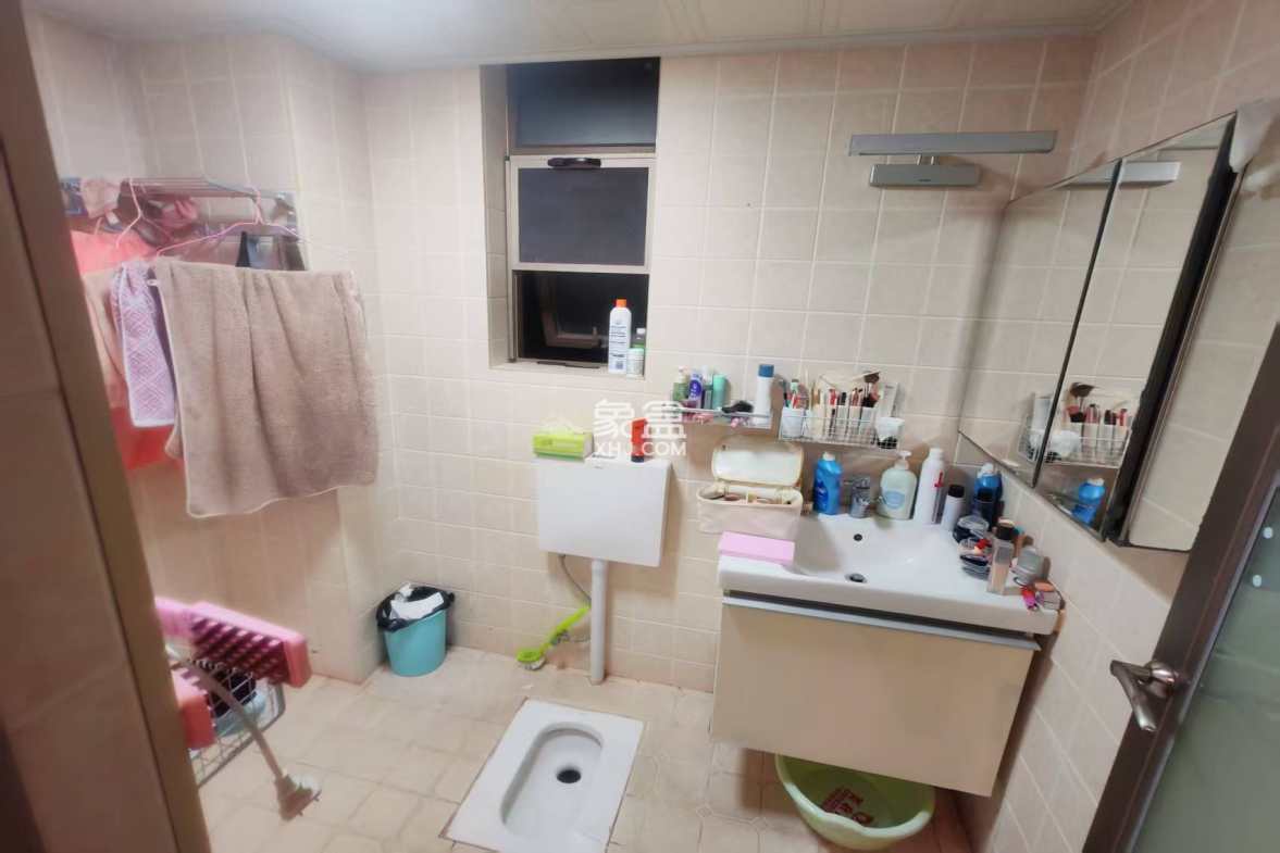 奥园广场 3室2厅2卫 56.8万 奥园广场 3室2厅2卫 56.8万室内图