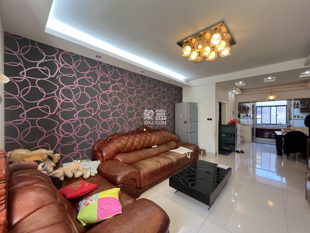 尚格名城1.1期 春江花月  3室2厅2卫    60.0万