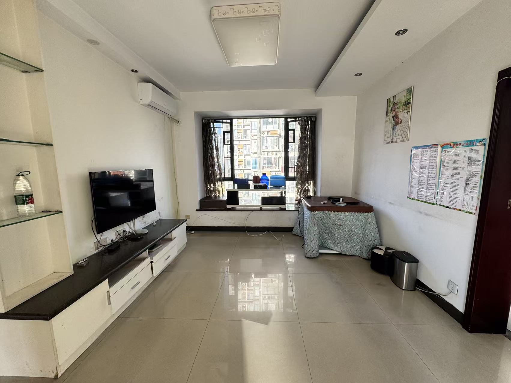 城市风景 3室2厅2卫 45.0万 城市风景 3室2厅2卫 45.0万室内图