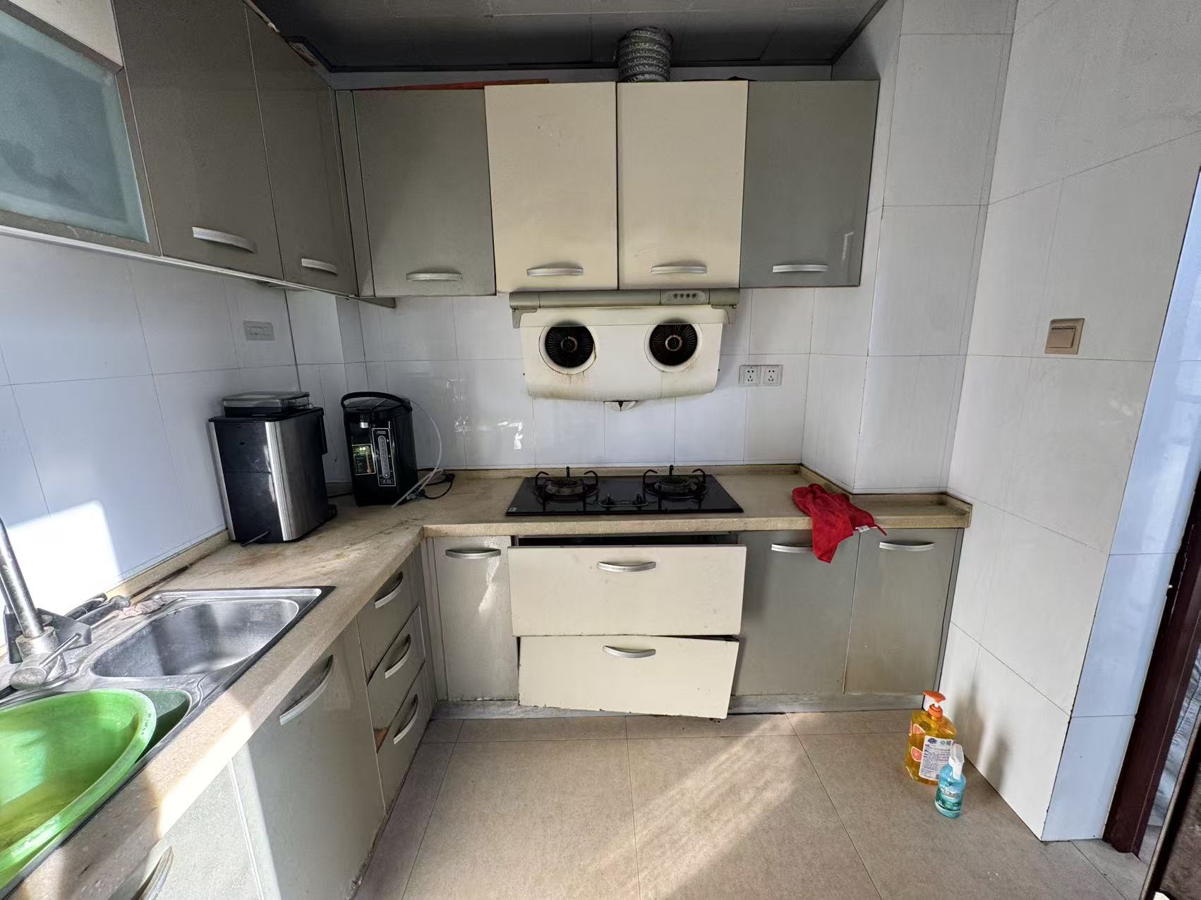 城市风景  3室2厅2卫    45.0万室内图