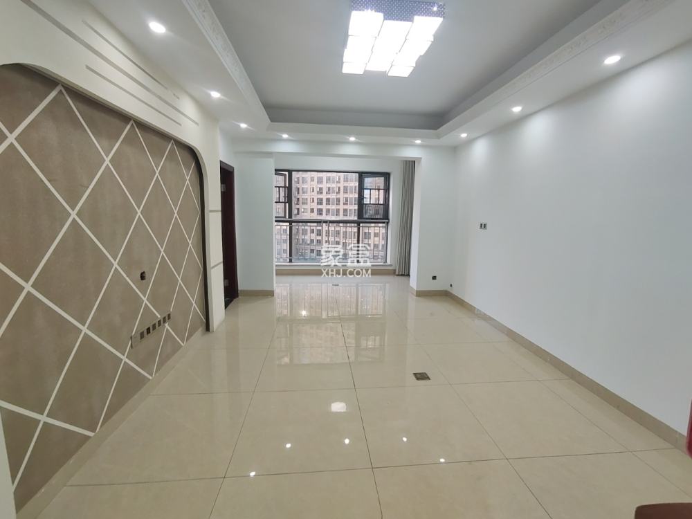 凯旋名门人民中路1006号  3室2厅1卫    42.0万