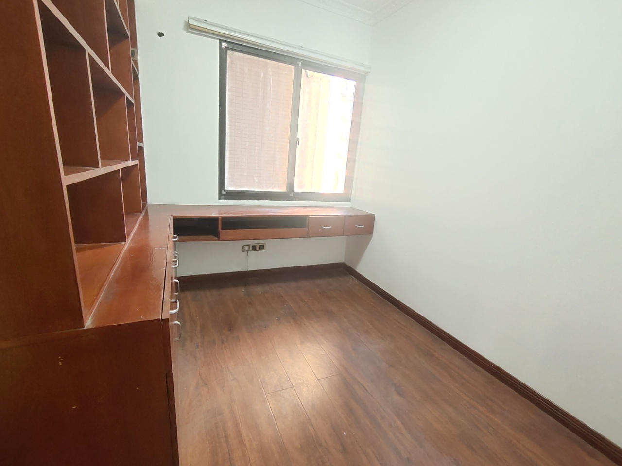 凯旋名门人民中路1006号  3室2厅1卫    42.0万室内图