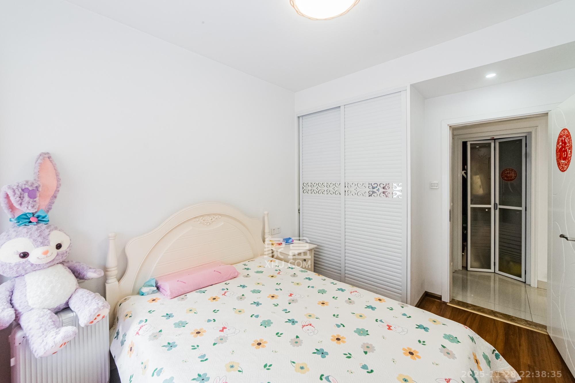 北辰三角洲D3区 3室2厅1卫 115.0万 北辰三角洲D3区 3室2厅1卫 115.0万卧室