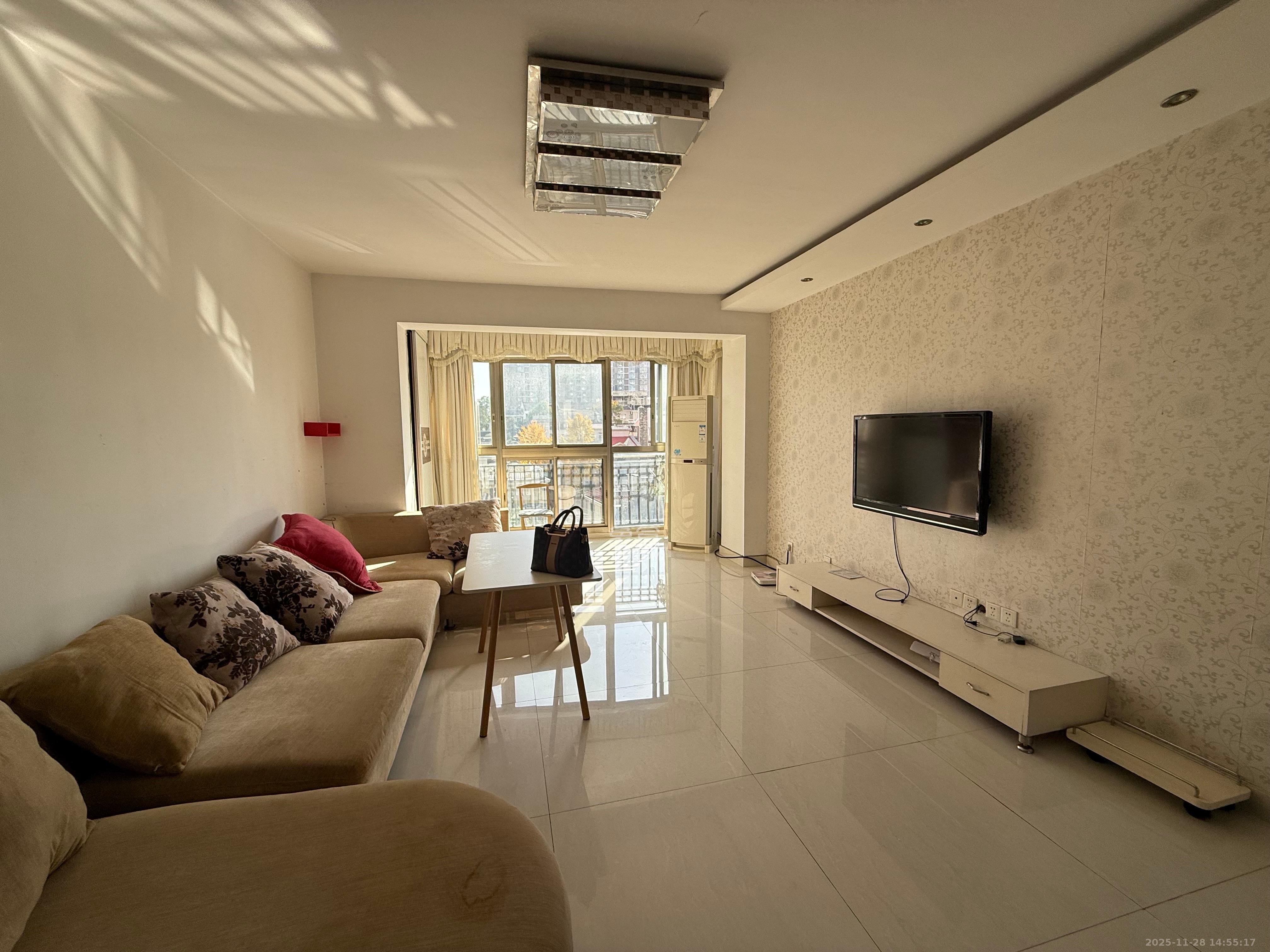 幸福里(幸福里一期) 3室2厅2卫 1800.0元/月 幸福里(幸福里一期) 3室2厅2卫 1800.0元/月室内图