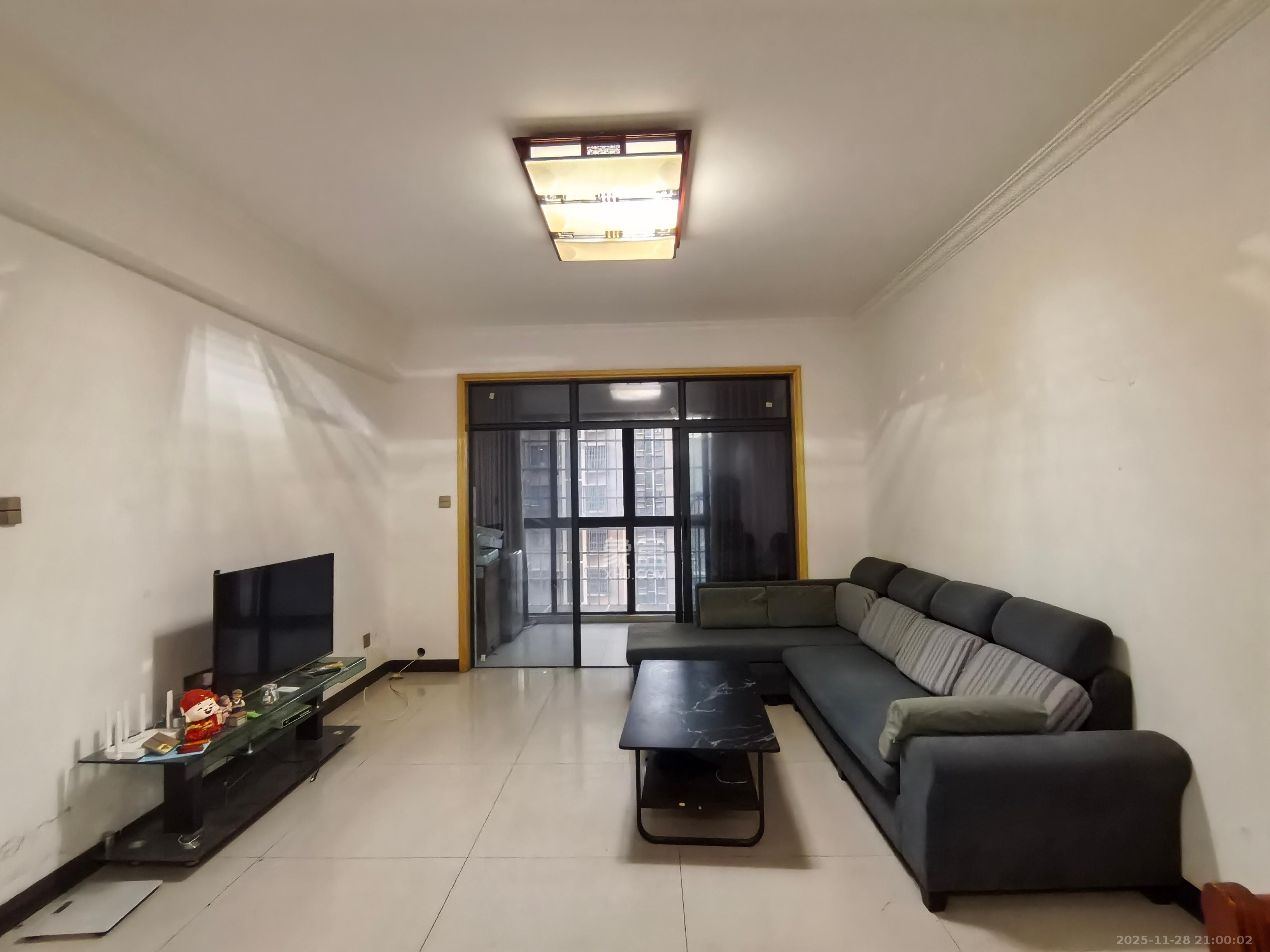 观沙嘉园  2室2厅1卫    2200.0元/月